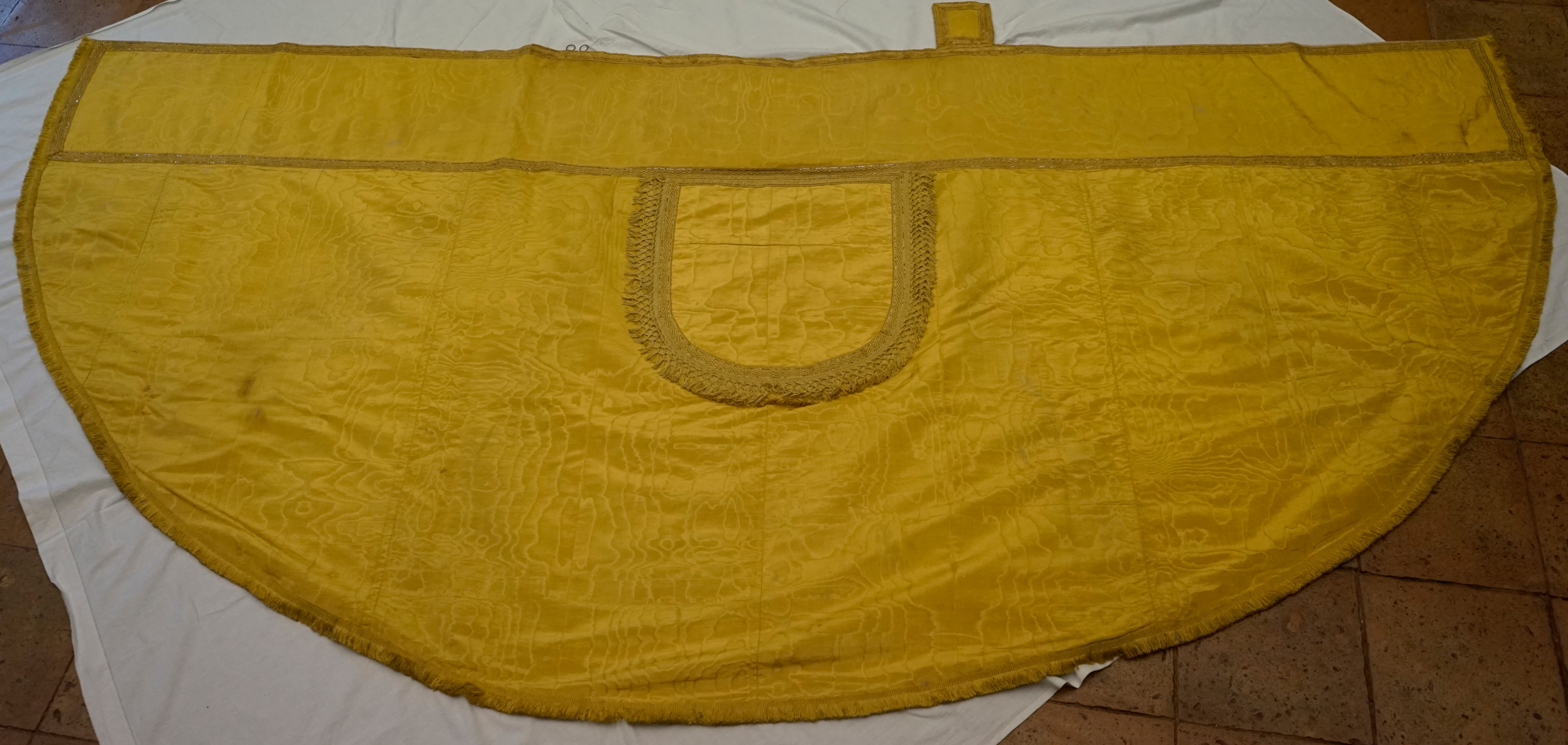 piviale - manifattura toscana (inizio sec. XIX)