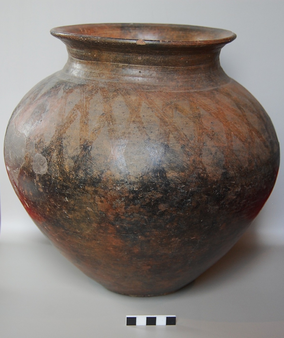 Urna ovoide - Cultura di Golasecca (GIIB) (VI sec. a. C)