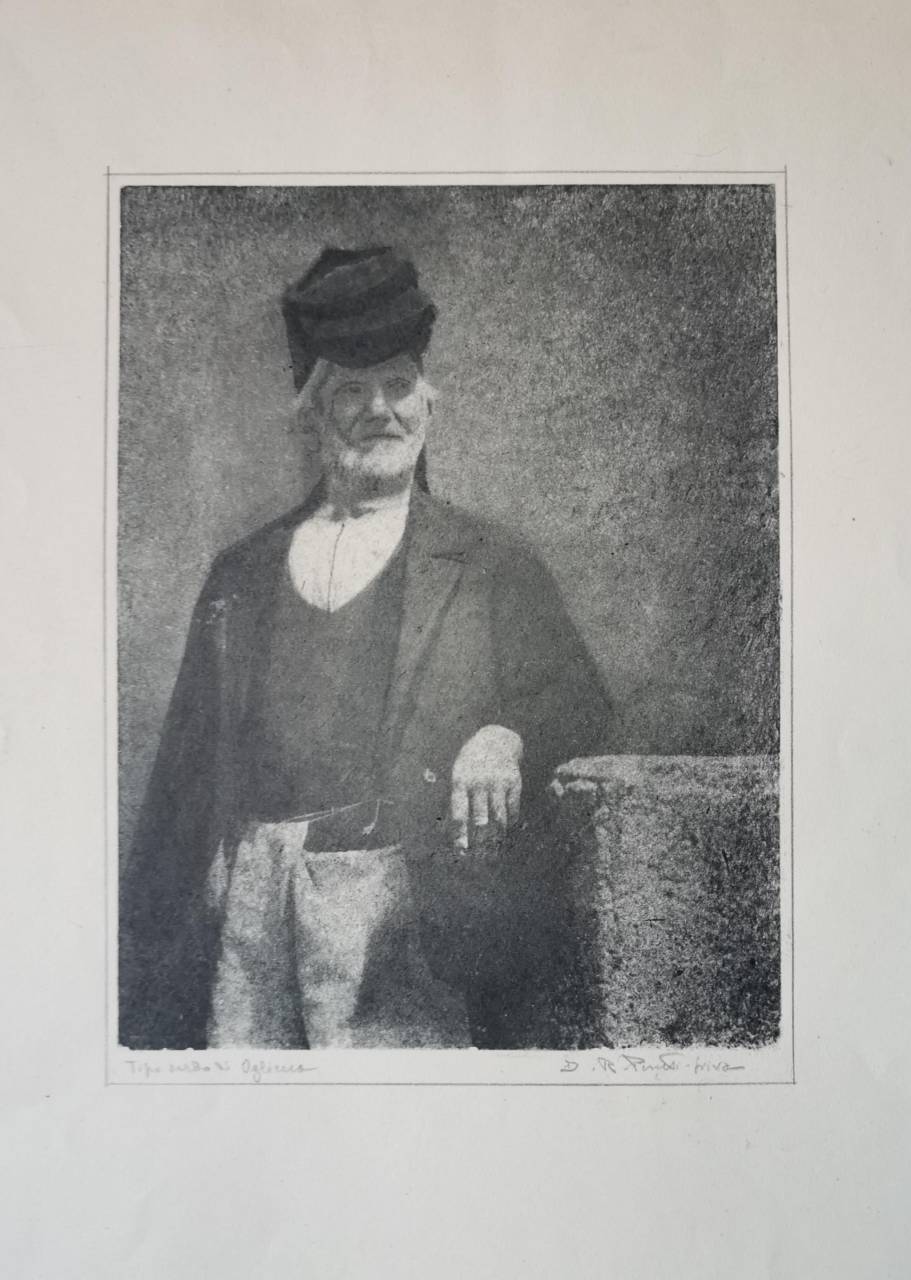 figura maschile in costume sardo (positivo) di Peretti Griva, Domenico Riccardo (XX)