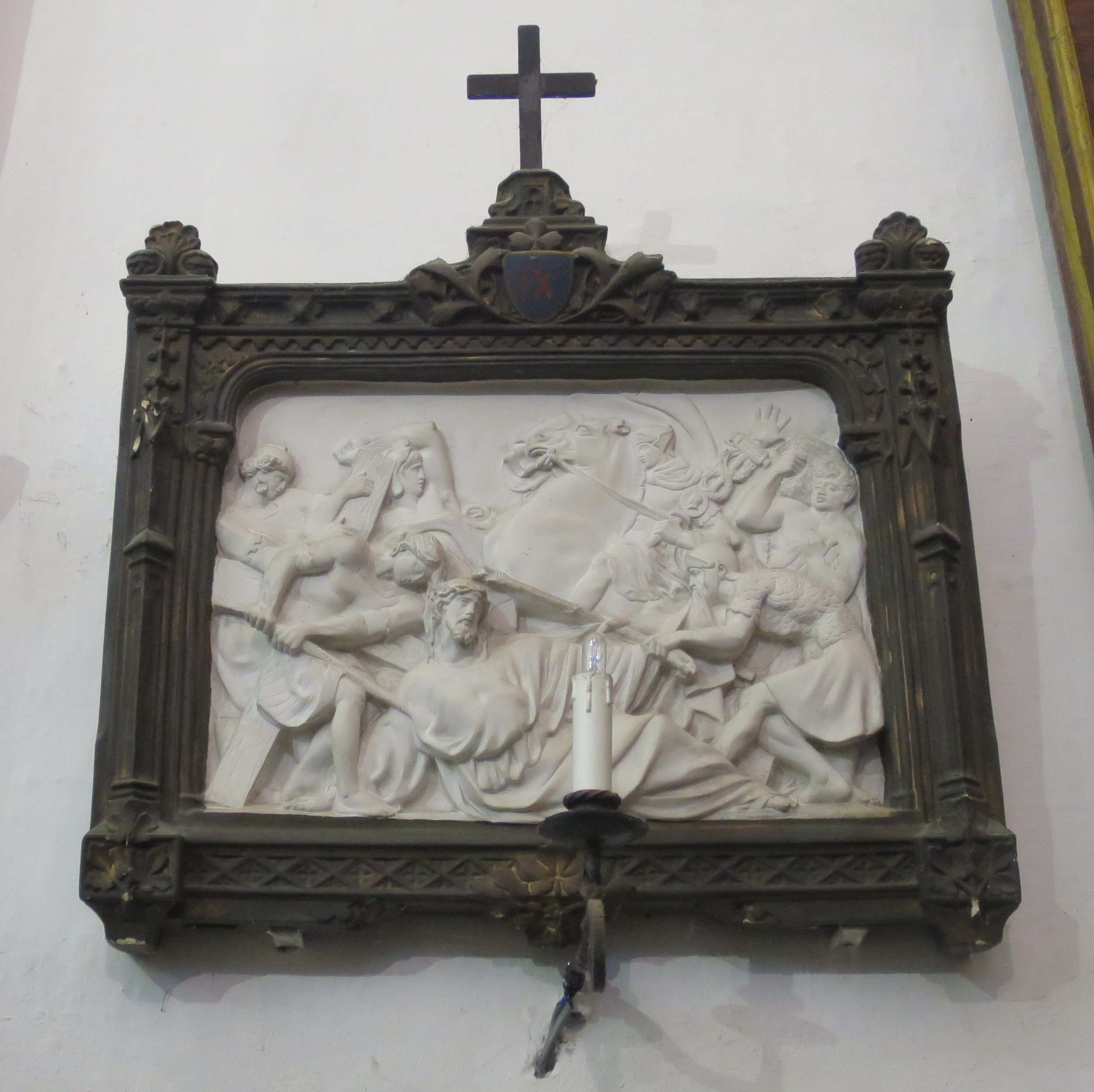 Via Crucis - Stazione IX, Cristo cade per la terza volta (rilievo, elemento d'insieme) - ambito francese (terzo quarto XIX)