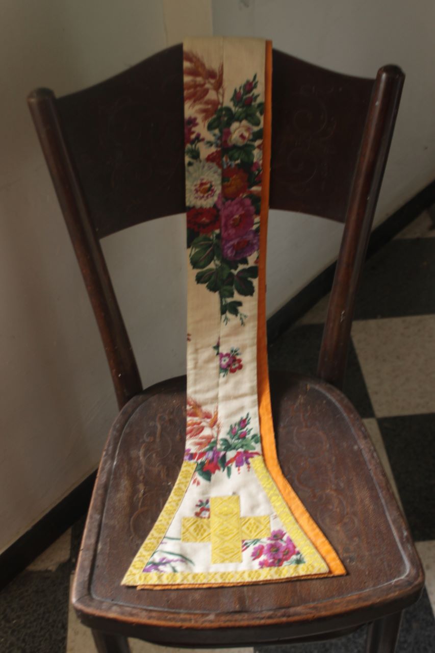 croci e motivi decorativi floreali (stola, elemento d'insieme) - manifattura piemontese (XIX)