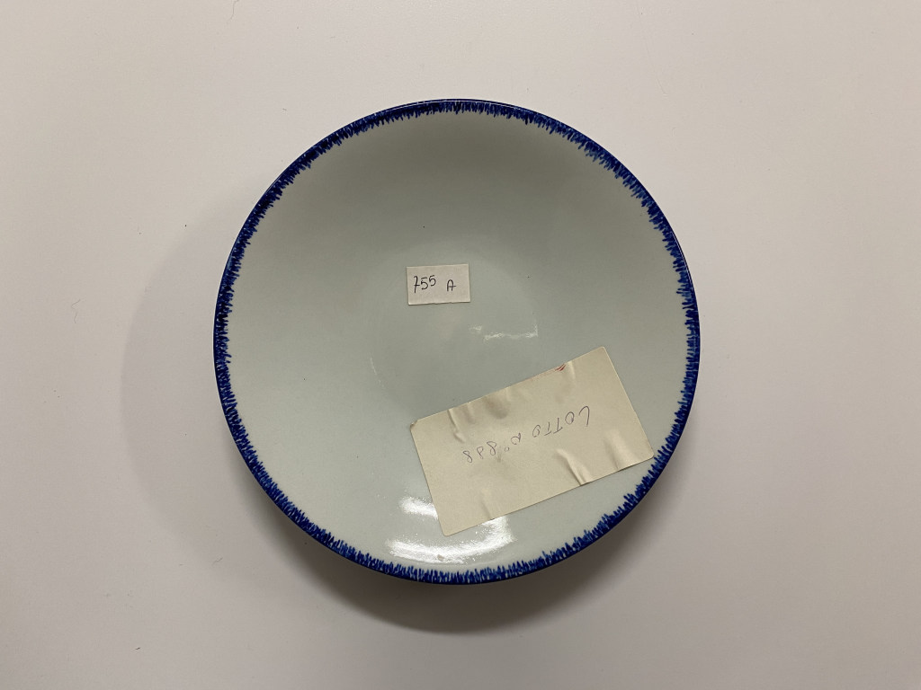 soggetto assente (piatto fondo, opera isolata) - ambito friulano (terzo quarto XX)