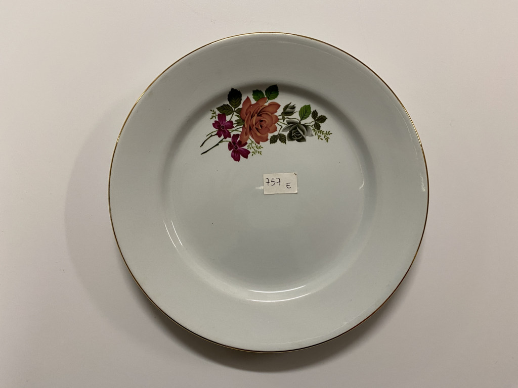 motivi decorativi floreali (piatto piano, opera isolata) - ambito friulano (terzo quarto XX)