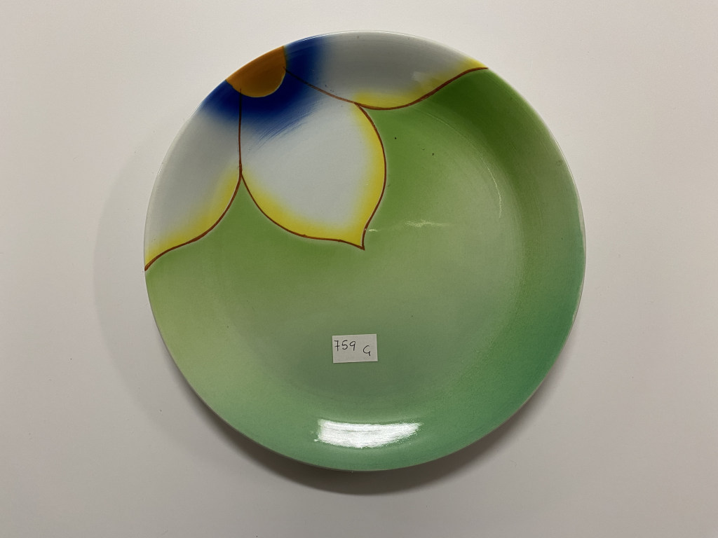 motivi decorativi floreali (piatto piano, opera isolata) - ambito friulano (seconda metà XX)