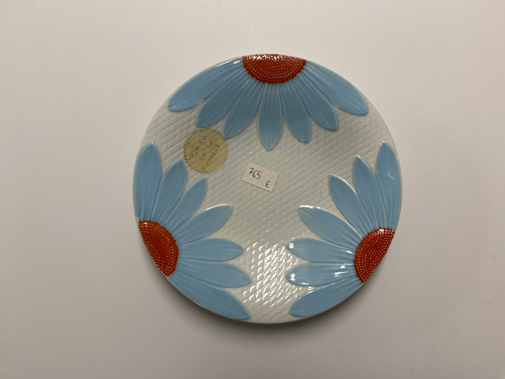 motivi decorativi floreali, motivi decorativi a intreccio (piatto piano, opera isolata) - ambito friulano (terzo quarto XX)