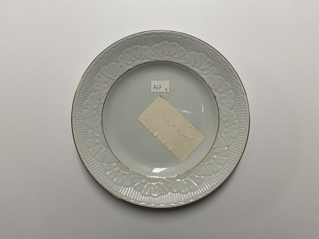 motivi decorativi floreali, motivi decorativi geometrici (piatto piano, opera isolata) - ambito friulano (terzo quarto XX)