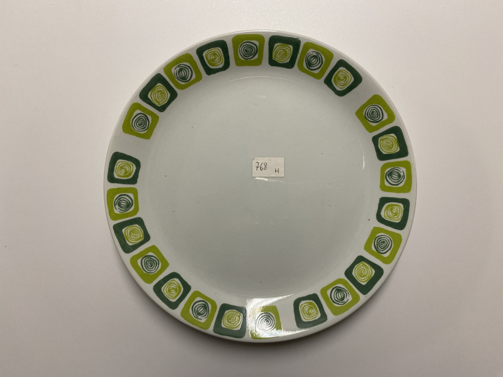 motivi decorativi geometrici (piatto piano, opera isolata) - ambito friulano (terzo quarto XX)