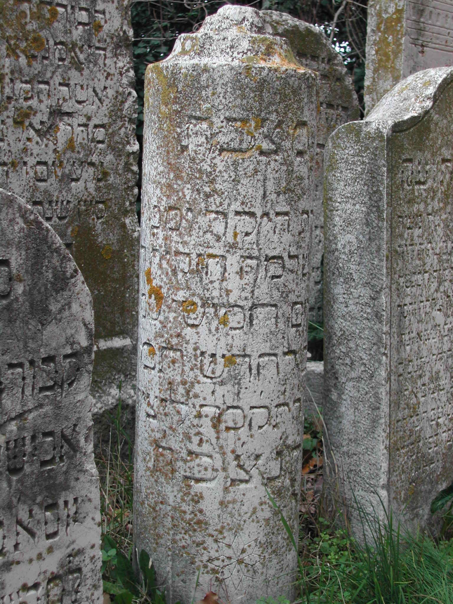 monumento funebre - a colonna - ambito ebraico (terzo quarto XVIII)