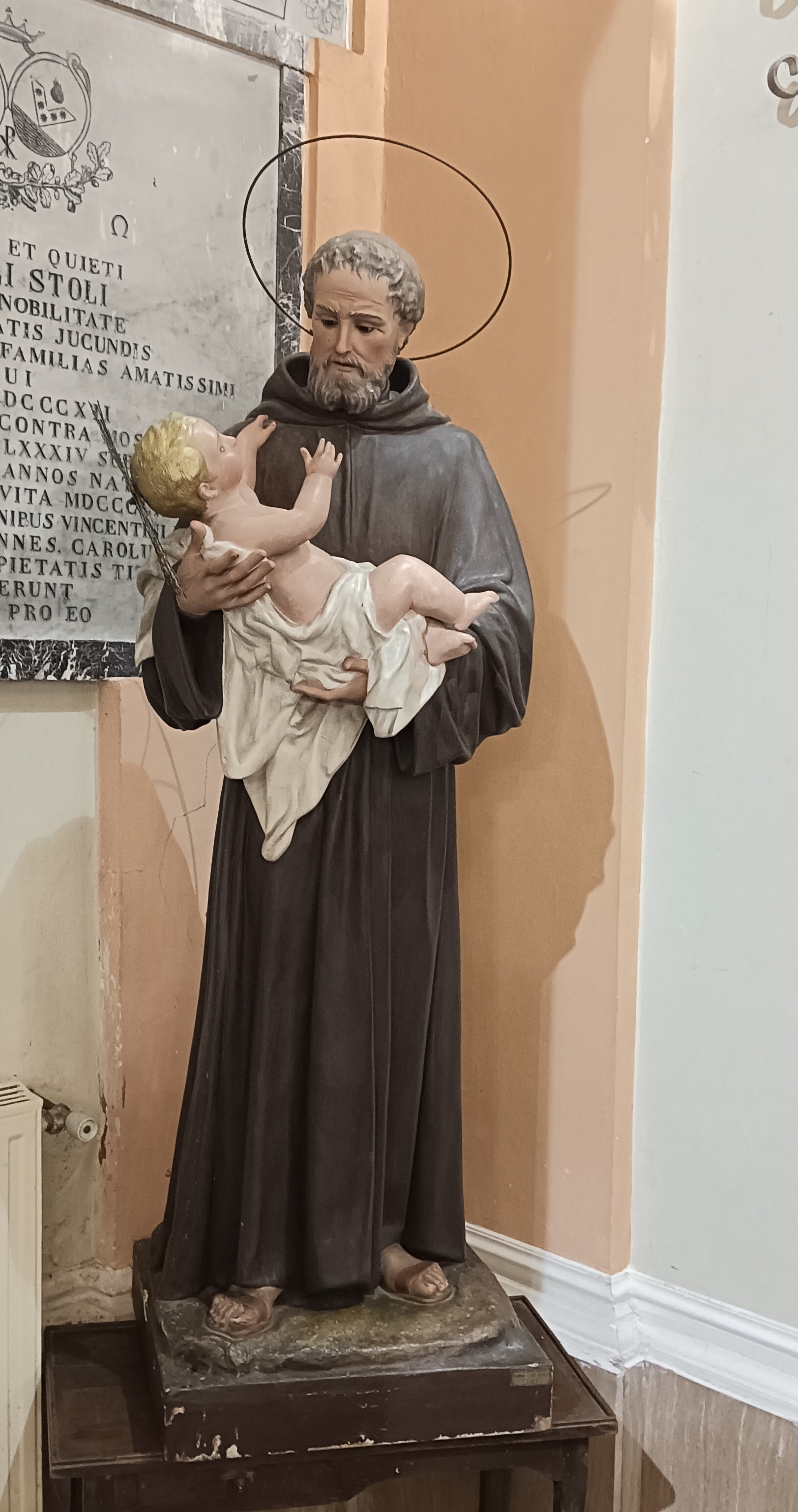 San Felice da Cantalice con Bambino (scultura) di Guacci Luigi (fine, primo quarto XIX, XX)