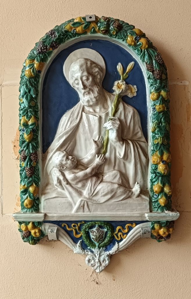 San Giuseppe con Gesù Bambino (rilievo) - bottega robbiana (XVI)