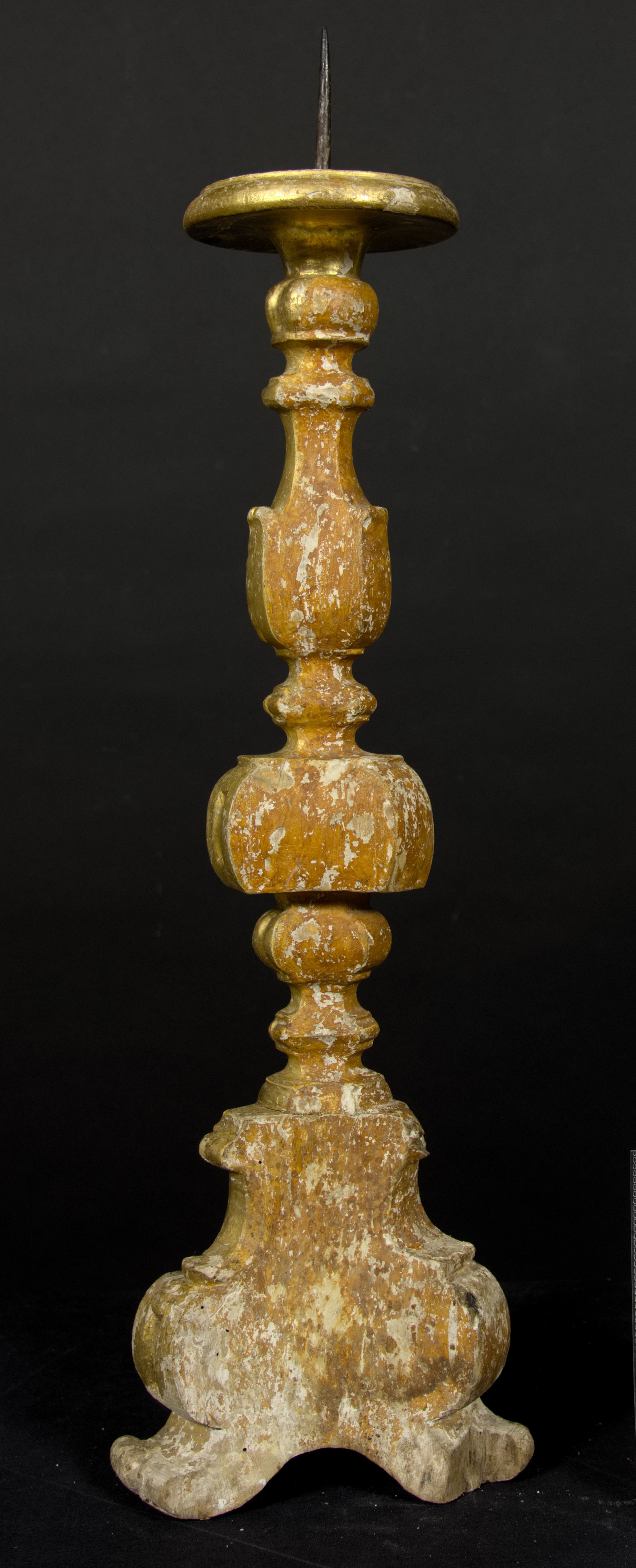 candeliere, opera isolata - bottega umbra (seconda metà XVIII sec)