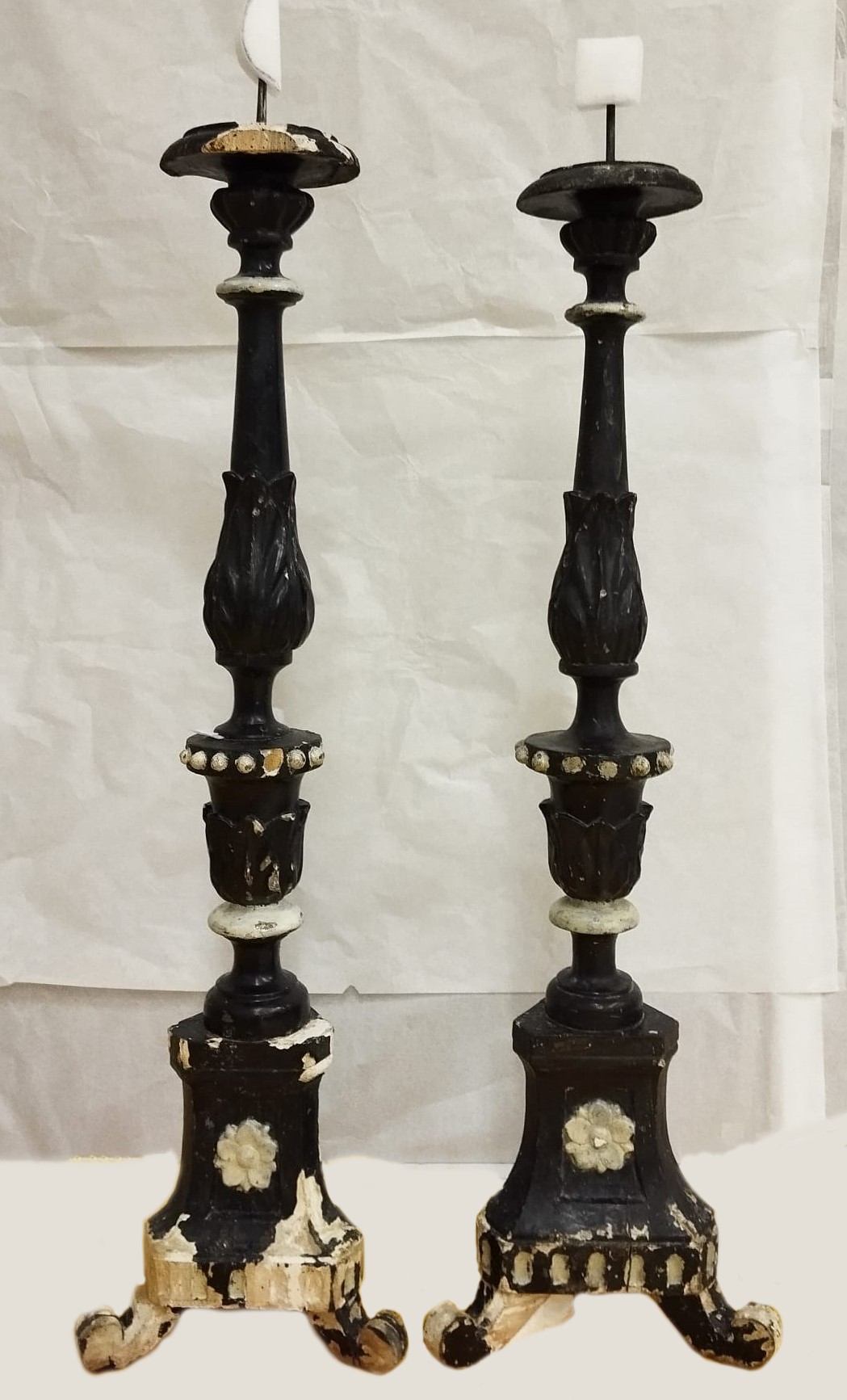 candeliere d'altare, coppia - bottega umbra (seconda metà XVIII sec)