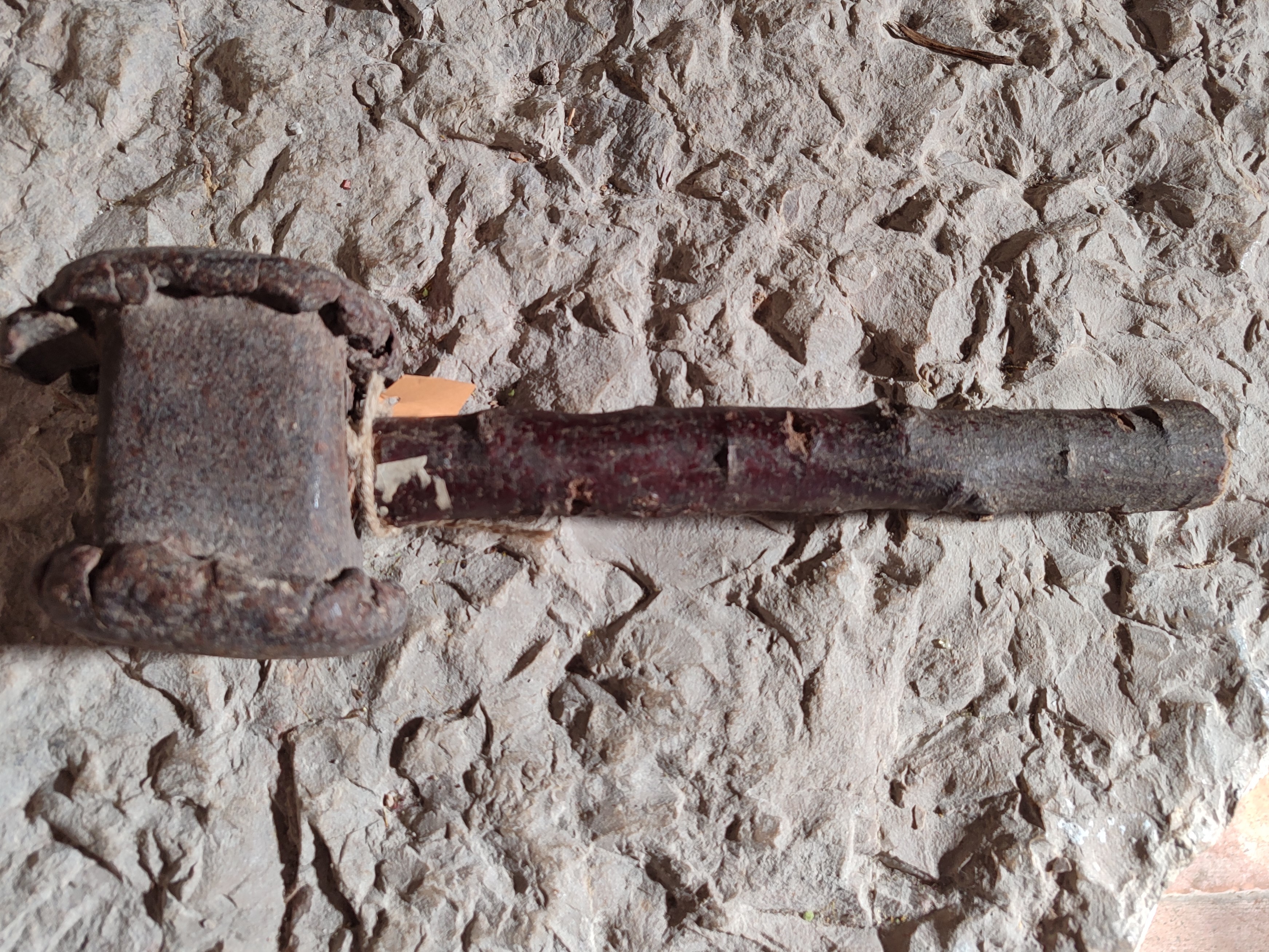 martello (martello, STRUMENTI E ACCESSORI/ ARTIGIANALI)