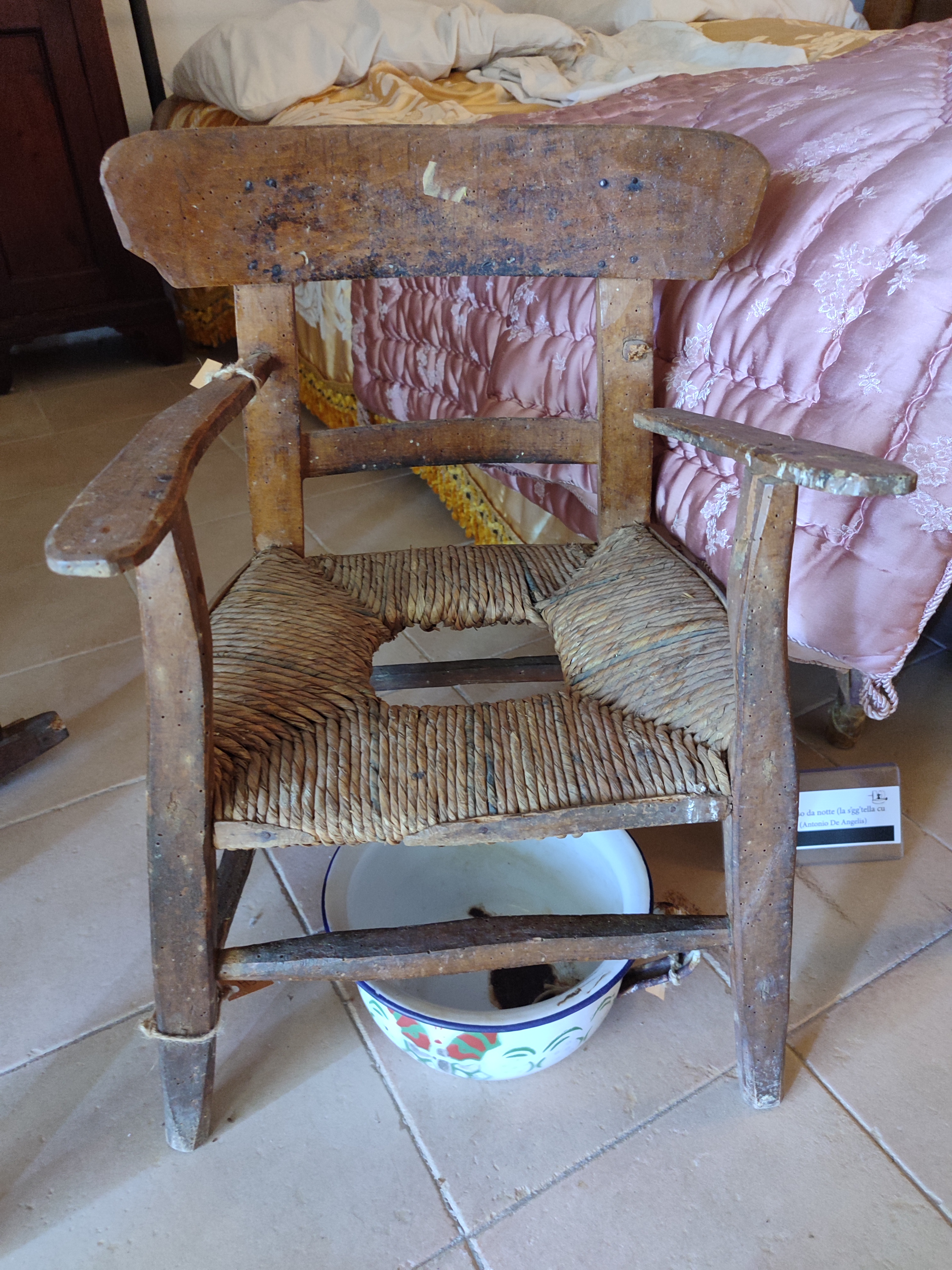 sedia per bambino (sedia, per bambino, ARREDI E SUPPELLETTILI/ MOBILI)