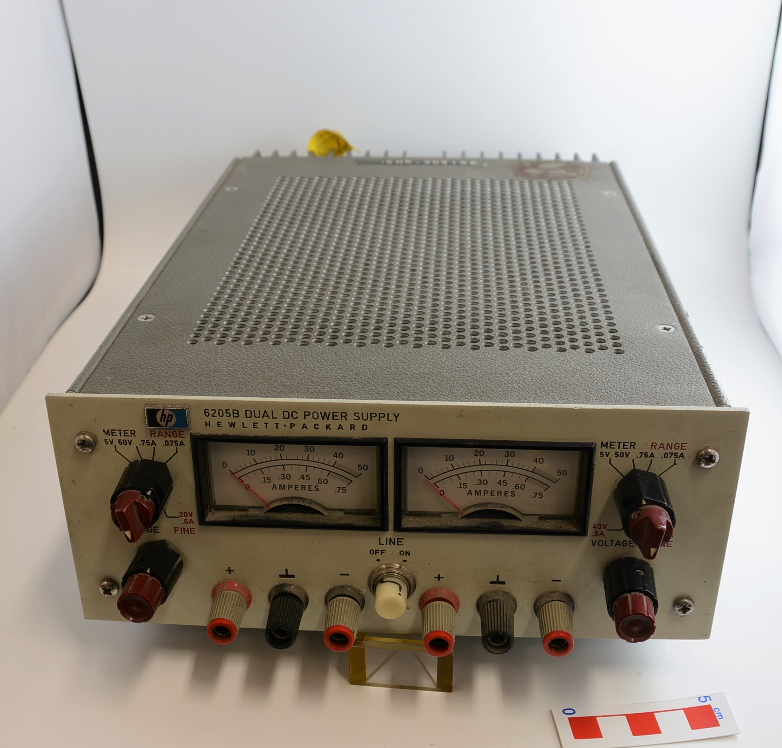 Dual DC Power Supply di Hewlett Packard (HP) (officina) (seconda metà XX secolo)