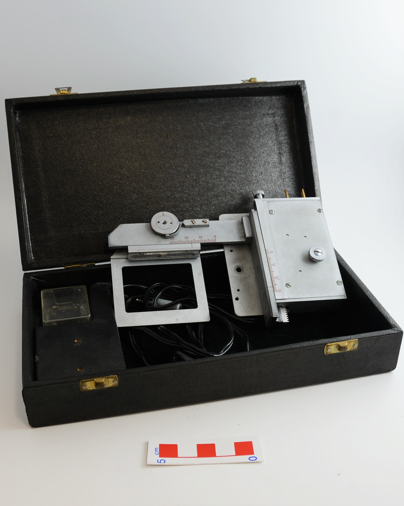 contapunti meccanico, per microscopio (seconda metà XX secolo)