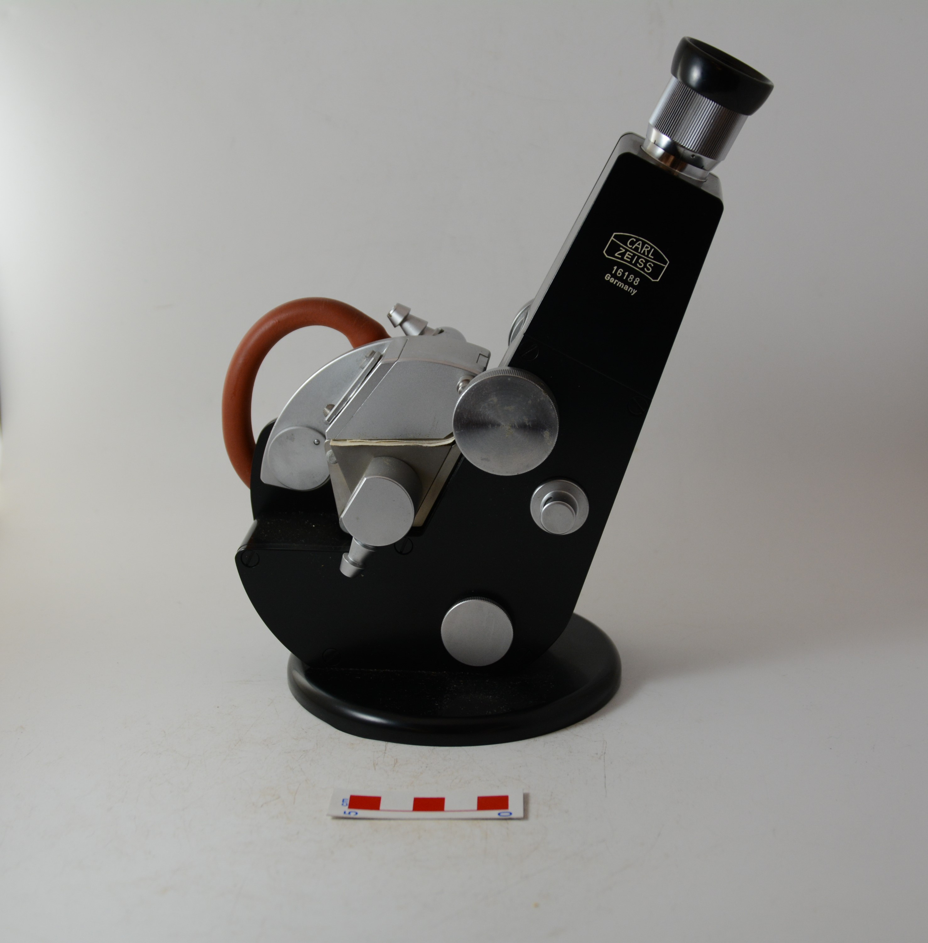 rifrattometro, di Abbe di Carl Zeiss (officina) (prima metà XX secolo)