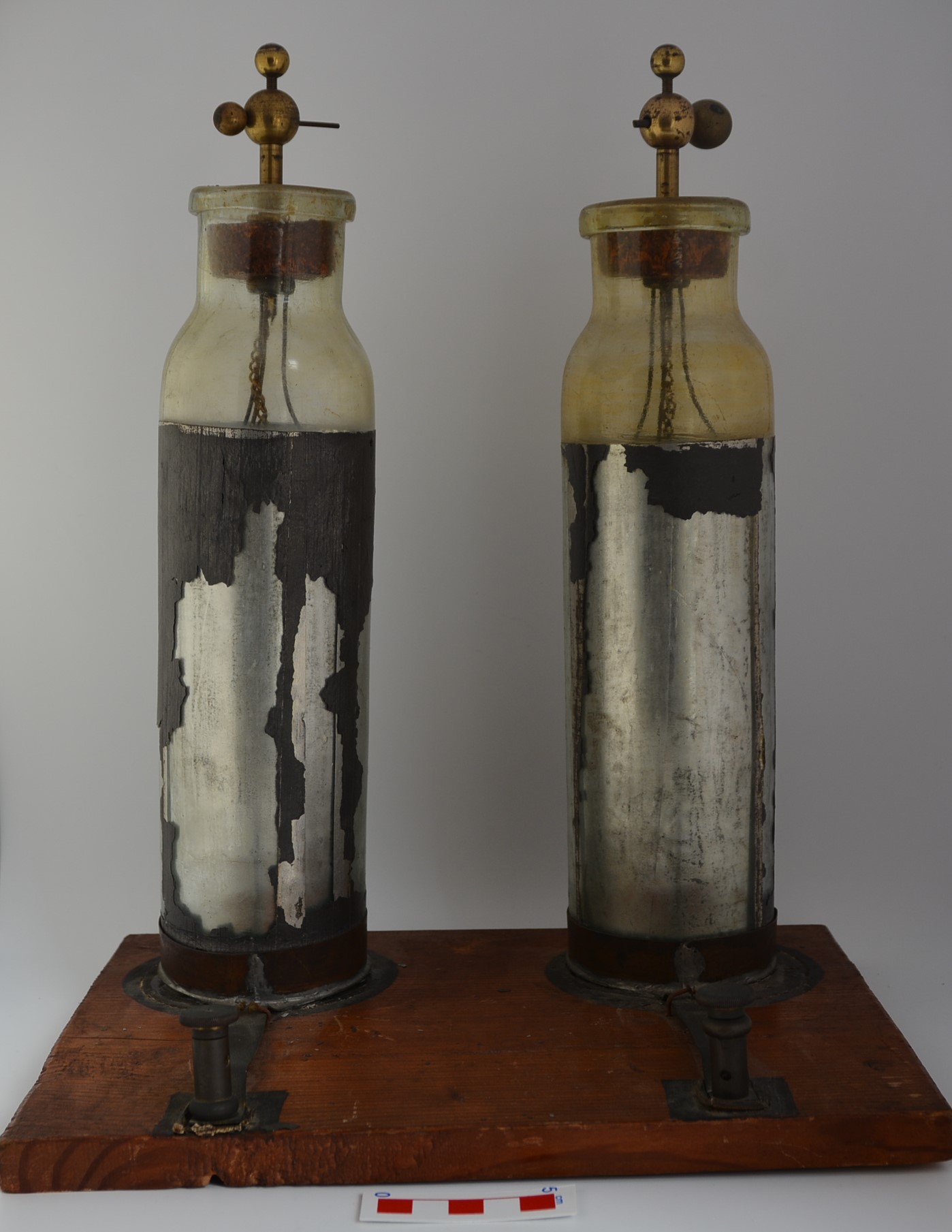 bottiglie, di Leyda (seconda metà XIX secolo)