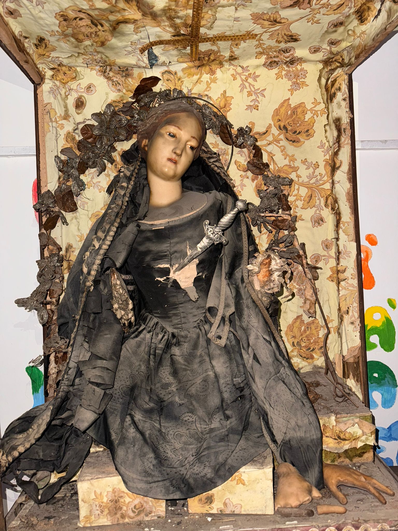 Madonna Addolorata (statua vestita, opera isolata) - bottega campana (prima metà sec. XIX)