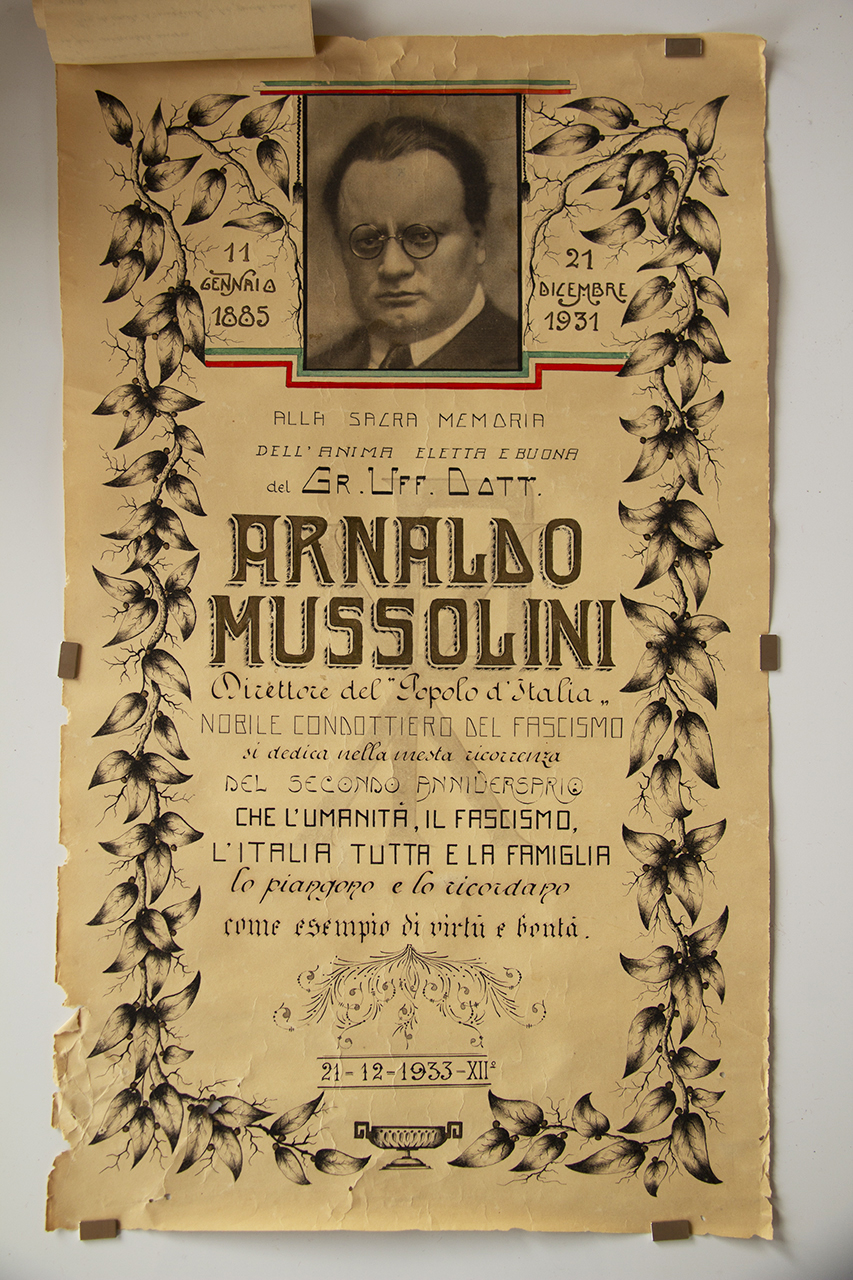 targa celebrativa (disegno) di Ravina Giuseppe (sec. XX)