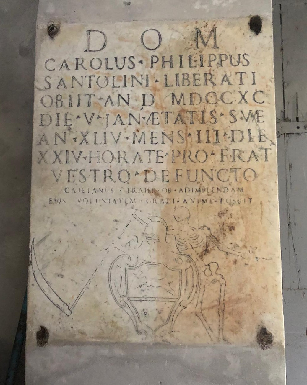 Stemma gentilizio della famiglia Santolini Liberati (lapide, opera isolata) - bottega laziale (fine XVIII)