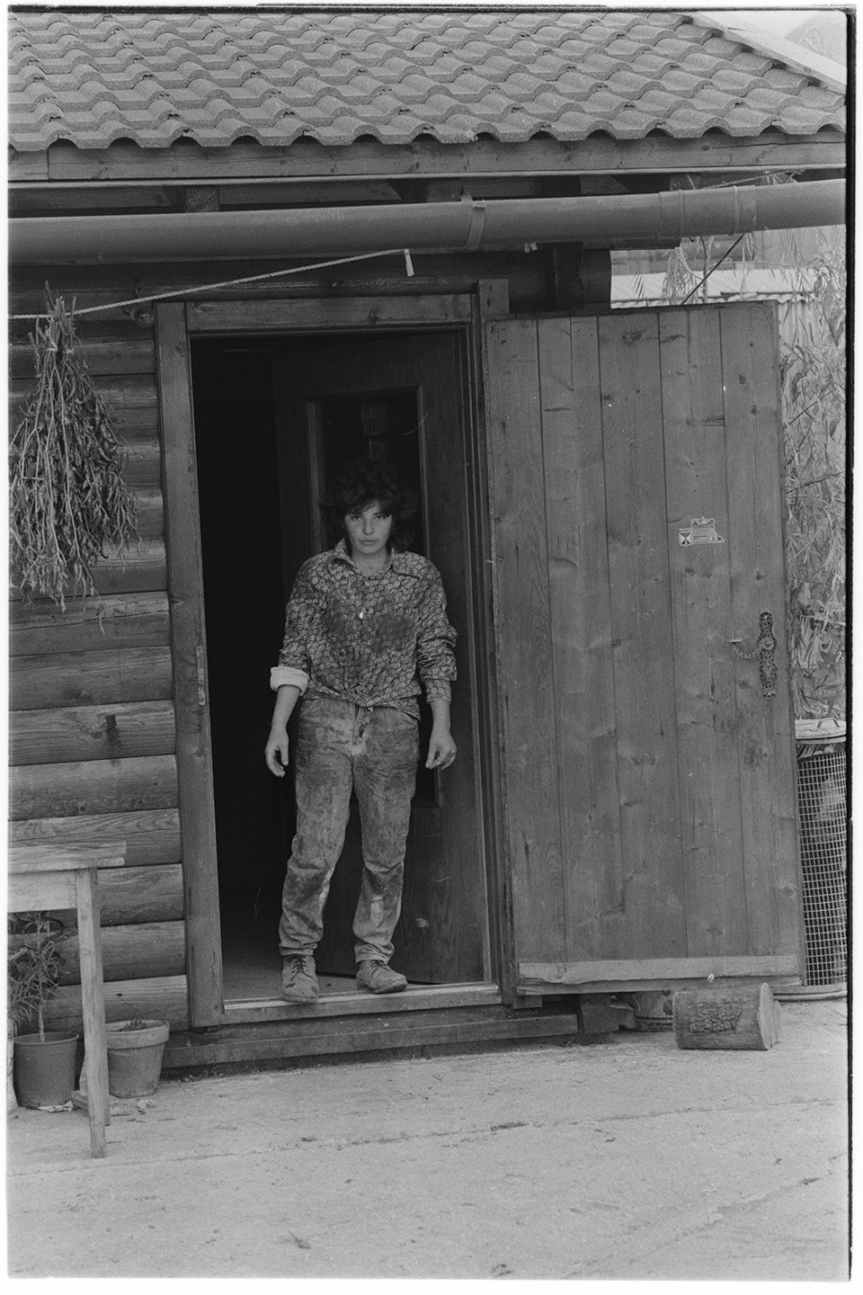 Santomenna (SA) - Donne (negativo, insieme) di Alfa Press Service s.n.c. – Agenzia Fotogiornalistica (ultimo quarto XX)