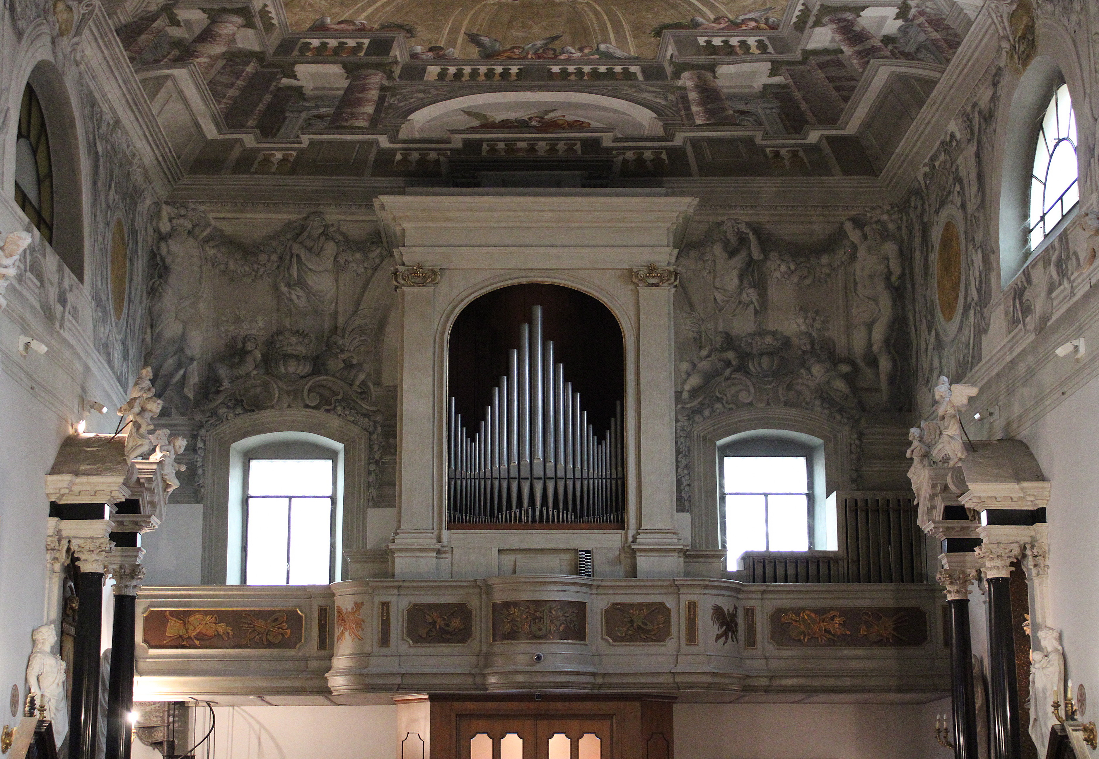 organo di Comelli Francesco (laboratorio), Zanin Francesco (I) e Giuseppe (II) (laboratorio), Zanin Giuseppe (II) e Franz (laboratorio) (fine, metà, terzo quarto sec. XVIII, sec. XX, sec. XX)