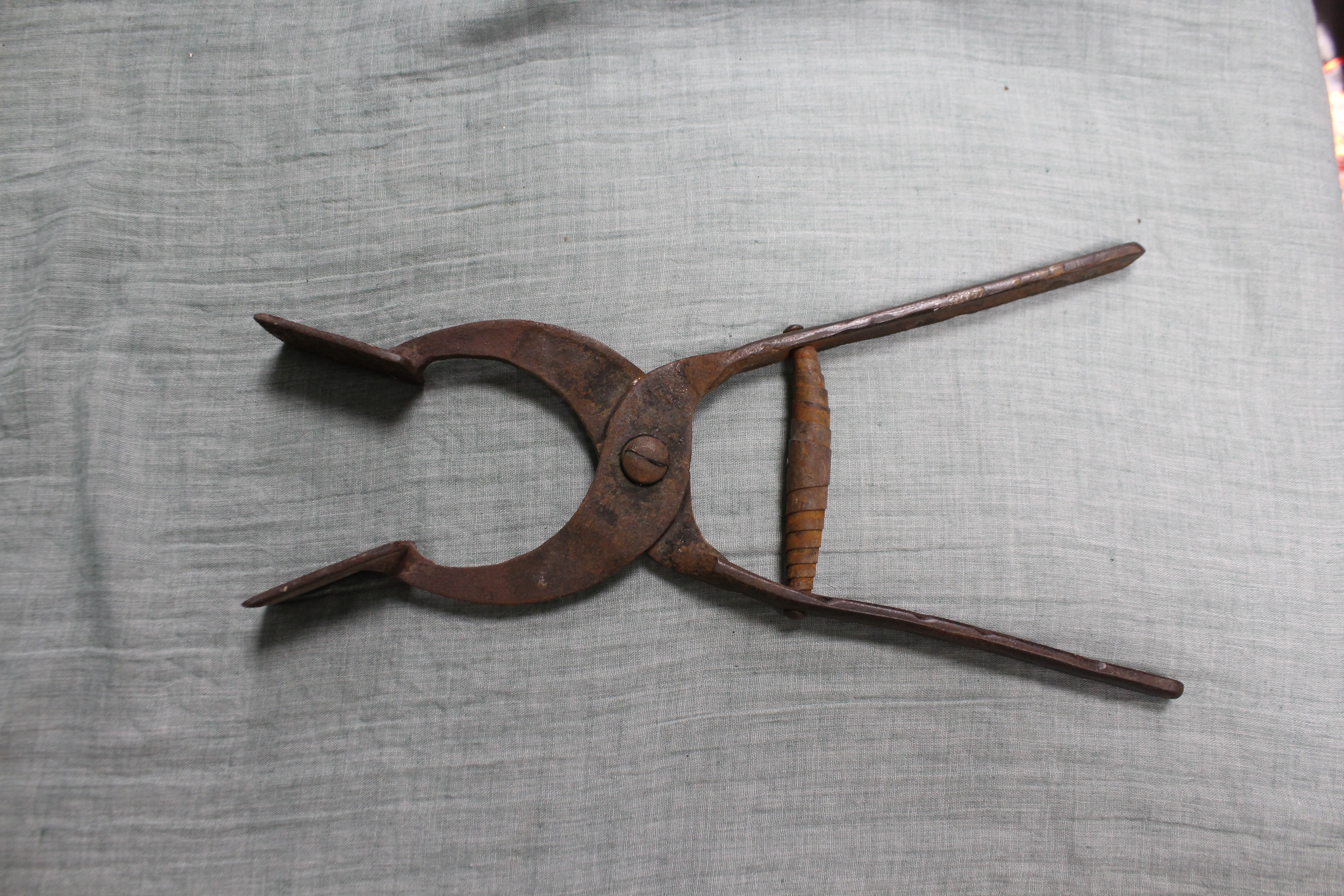 pinsa (Pinza con piastrine piatte lavorazione perle a lume, STRUMENTI E ACCESSORI)