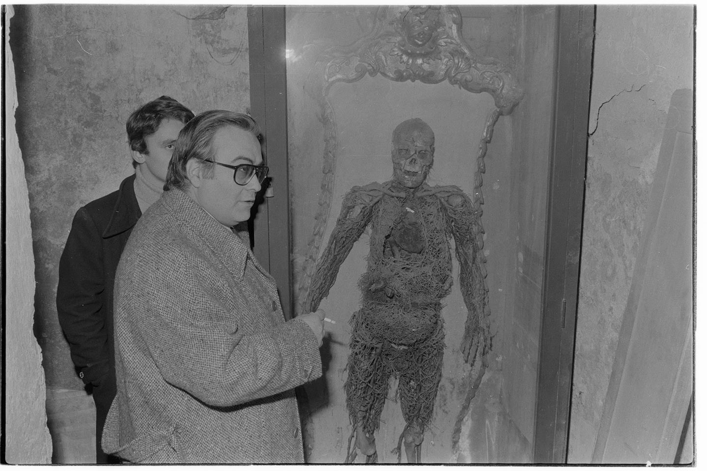 Beni culturali - Cappella Sansevero - Napoli (negativo, insieme) di Alfa Press Service s.n.c. – Agenzia Fotogiornalistica (seconda metà XX)