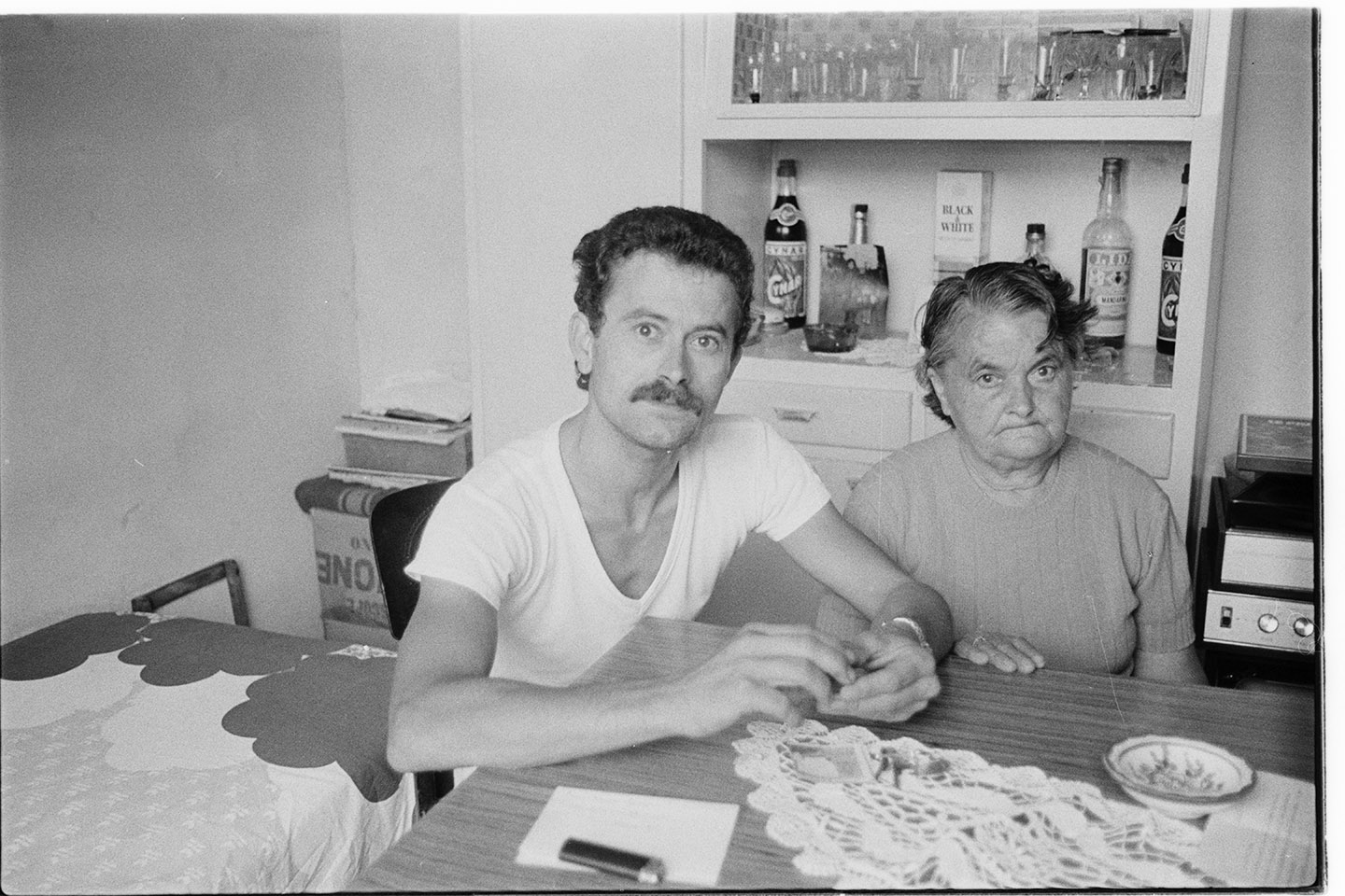 Ergastolano (negativo, insieme) di Alfa Press Service s.n.c. – Agenzia Fotogiornalistica (ultimo quarto XX)