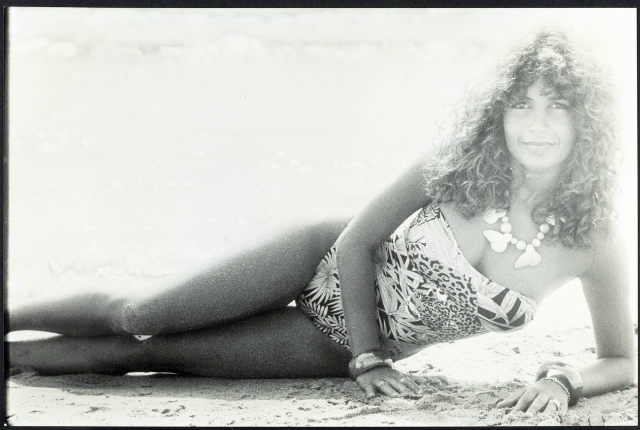 Attrici italiane - Manfredi, Roberta (positivo, insieme) di Alfa Press Service s.n.c. – Agenzia Fotogiornalistica (ultimo quarto XX)