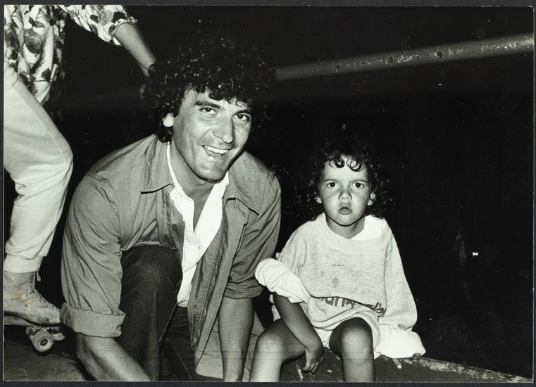 Attori italiani - Troisi, Massimo <1953-1994> (positivo, insieme) di Anonimo (anni ottanta XX)