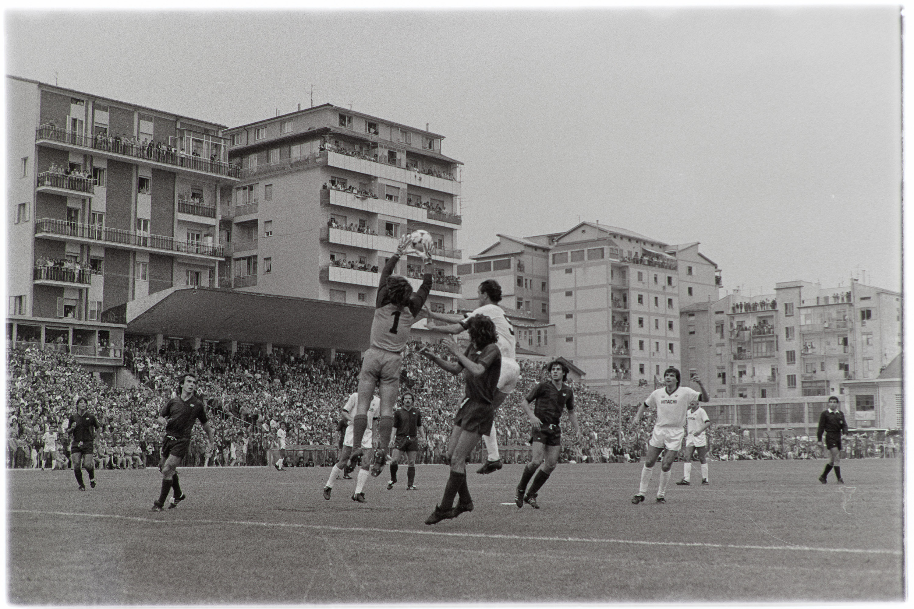 Campobasso - Stadio Romagnoli (negativo, insieme) di Alfa Press Service s.n.c. – Agenzia Fotogiornalistica (ultimo quarto XX)