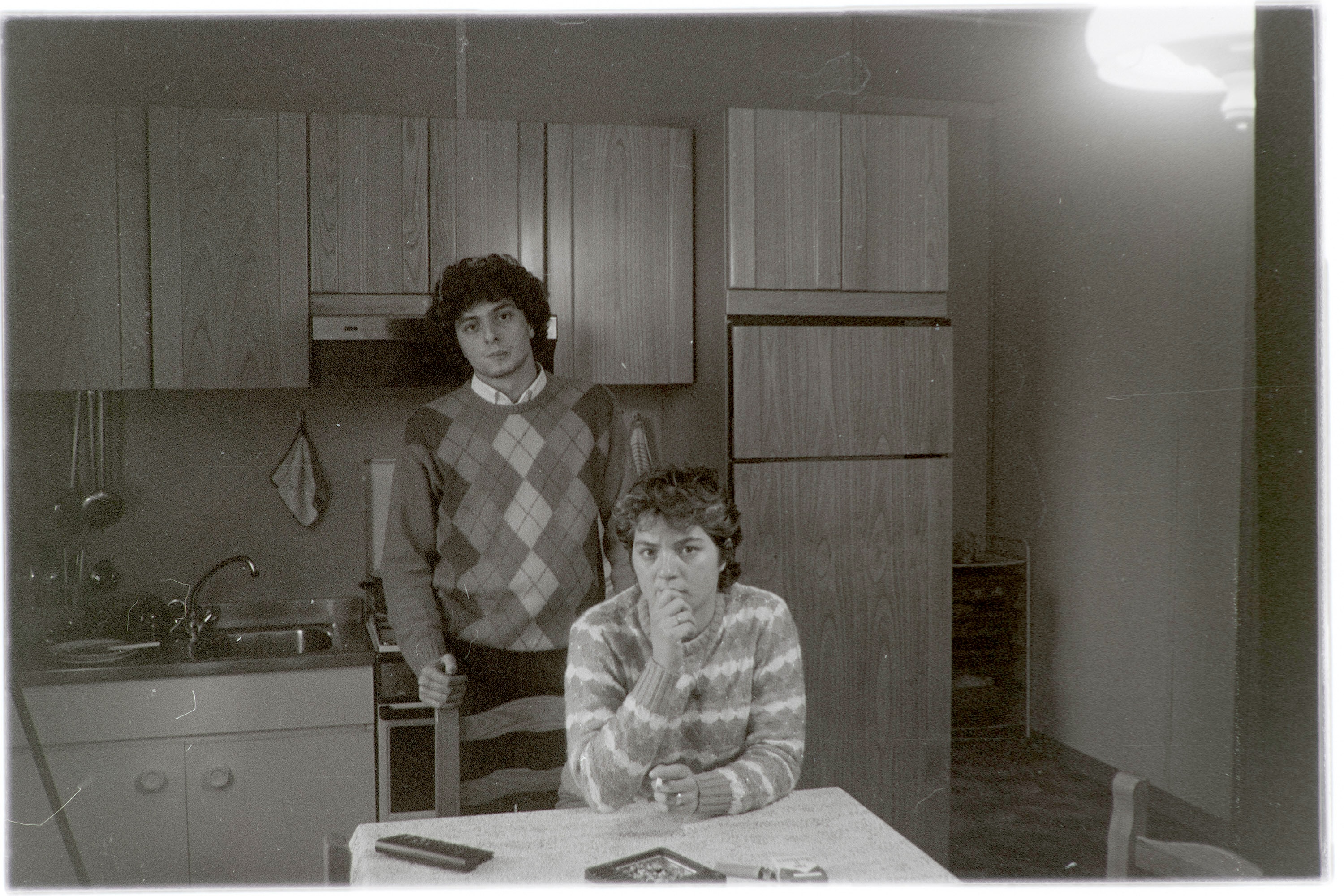 Persone - Ritratto (negativo, insieme) di Alfa Press Service s.n.c. – Agenzia Fotogiornalistica (ultimo quarto XX)