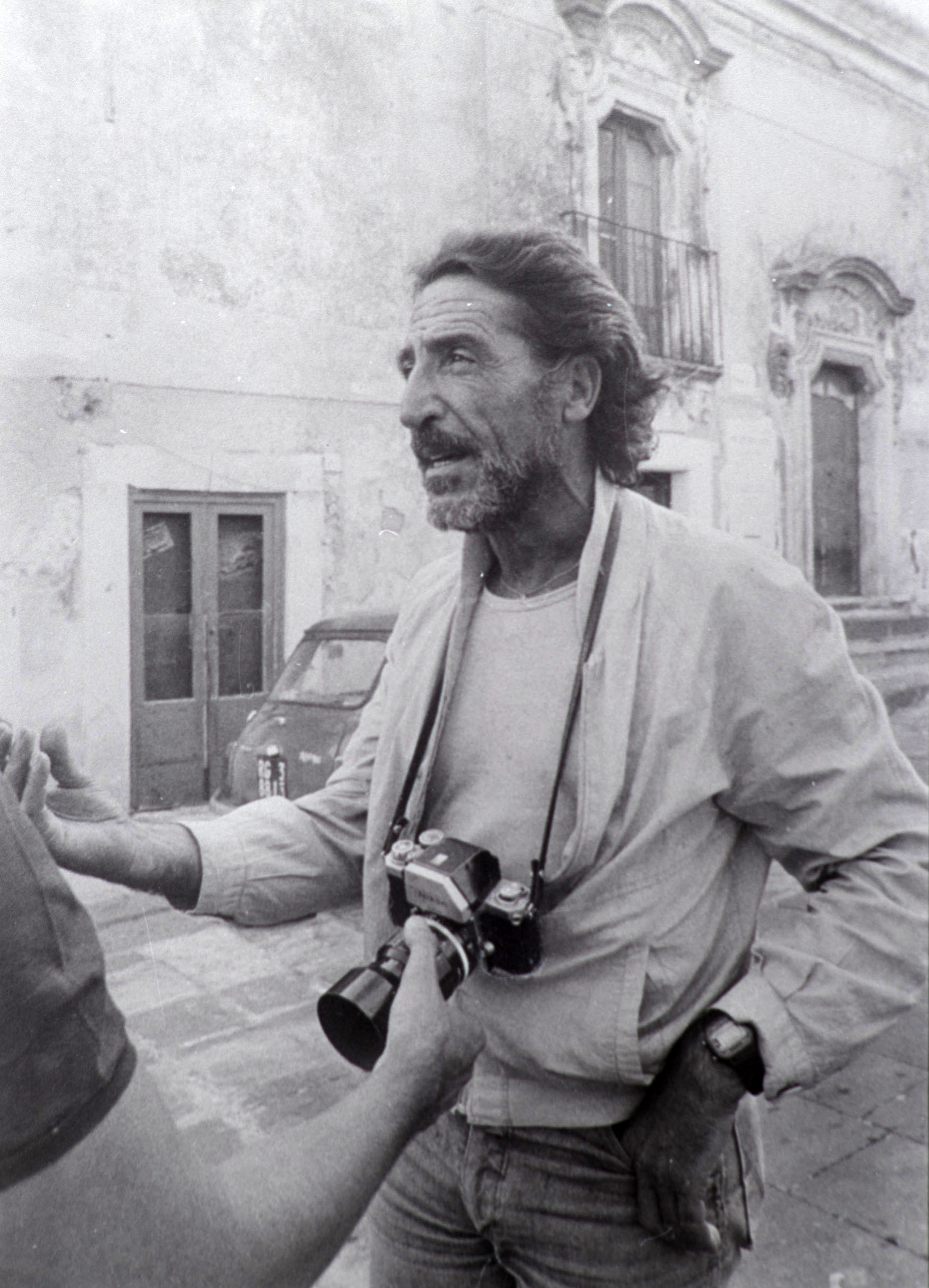 Riproduzioni fotografiche - Giornalisti - Fava, Giuseppe detto Pippo <1925-1984> (negativo, insieme) di Anonimo (anni ottanta XX)