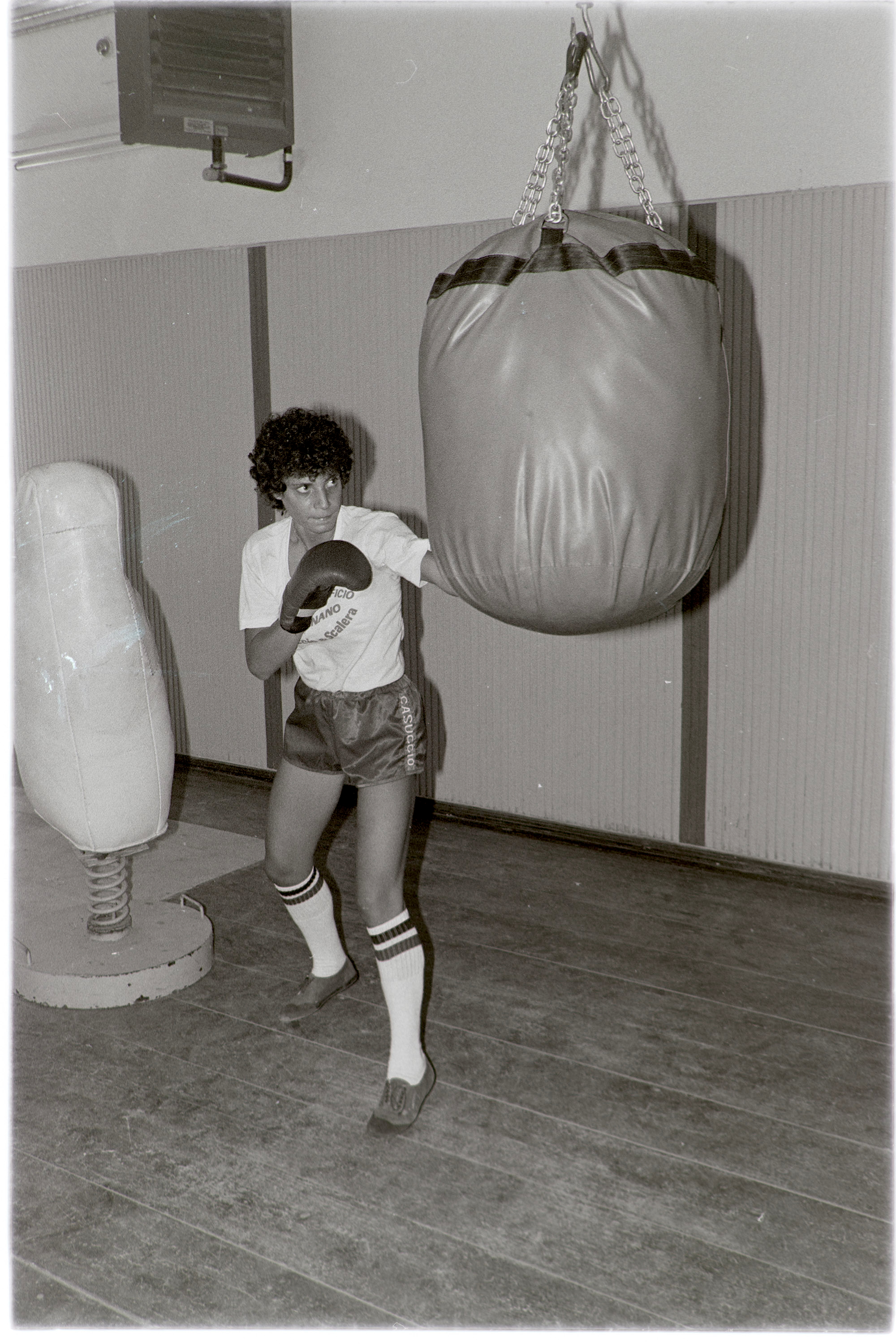 Agliata, Assunta - pugilessa (negativo, insieme) di Alfa Press Service s.n.c. – Agenzia Fotogiornalistica (ultimo quarto XX)