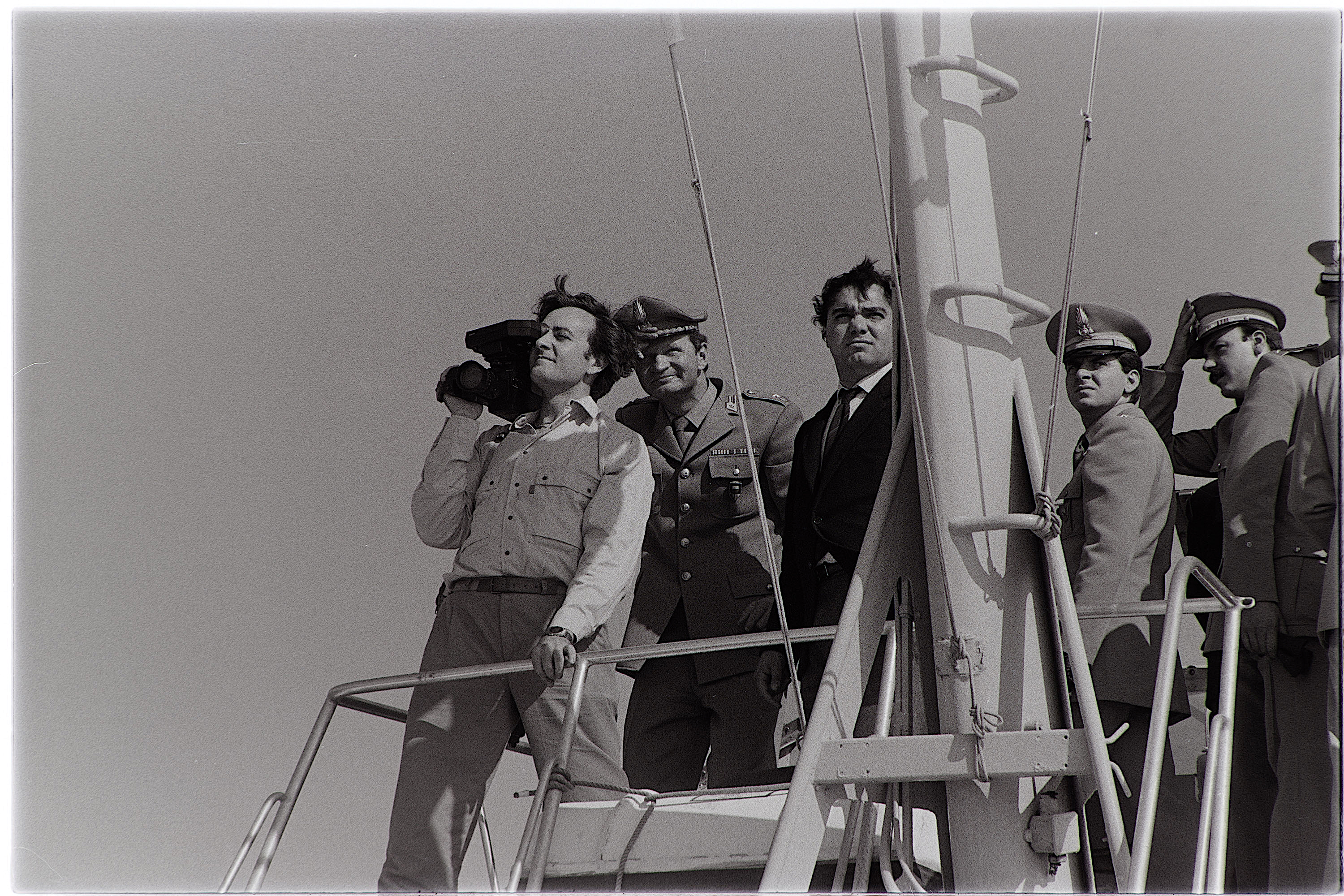 Guardia di Finanza - Ufficiali (negativo, insieme) di Alfa Press Service s.n.c. – Agenzia Fotogiornalistica (ultimo quarto XX)