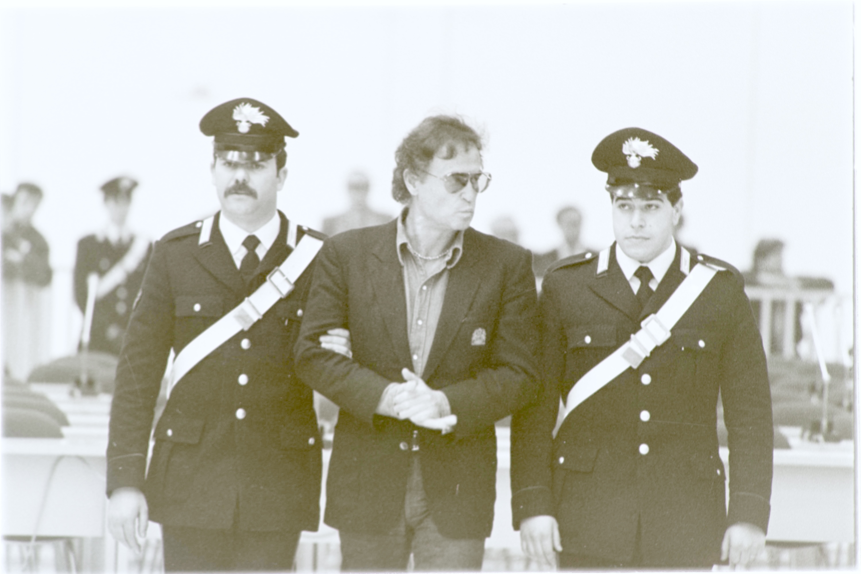 Napoli - Processo - Nuova Camorra Organizzata (negativo, insieme) di Alfa Press Service s.n.c. – Agenzia Fotogiornalistica (ultimo quarto XX)