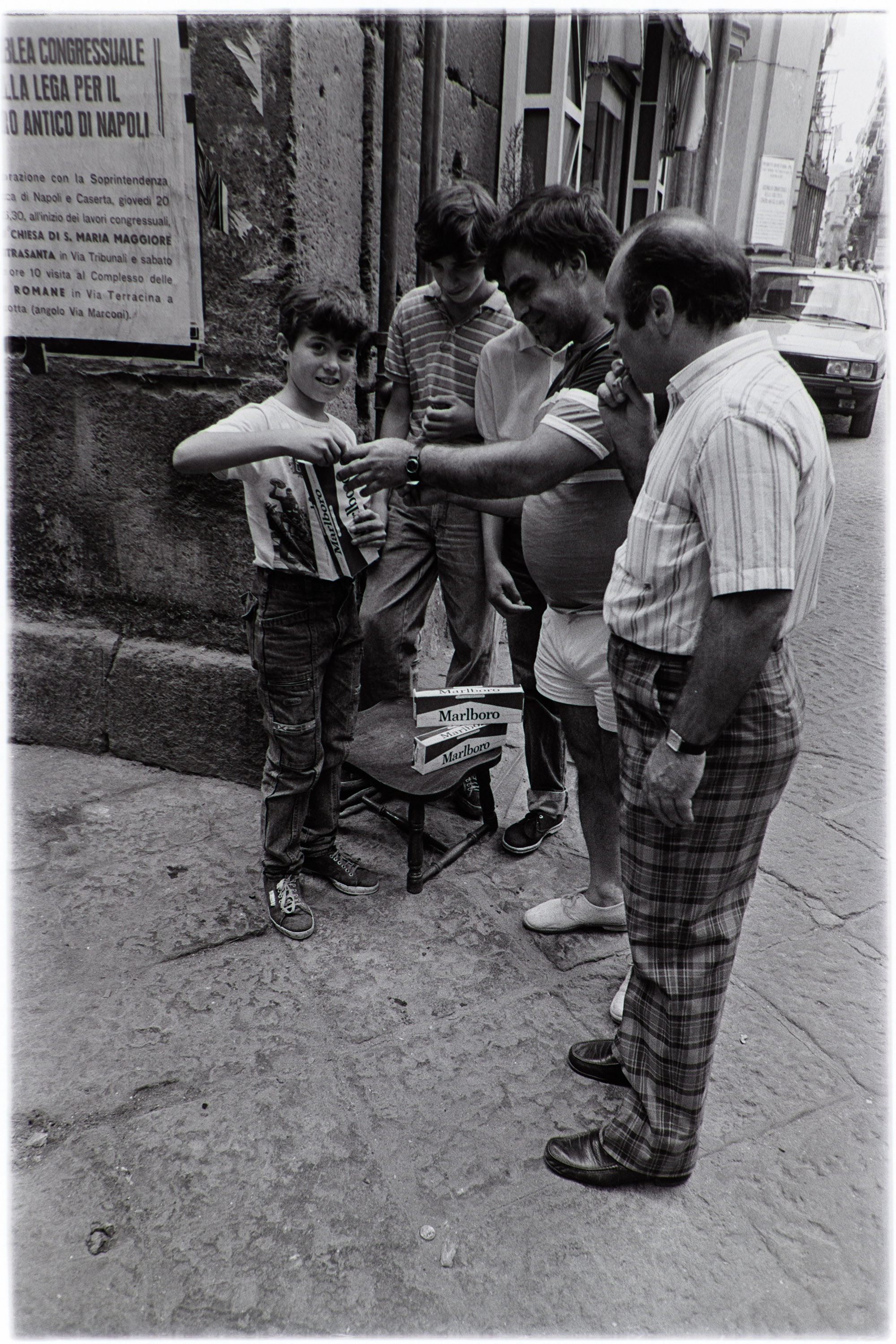 Napoli - Delinquenza (negativo, insieme) di Alfa Press Service s.n.c. – Agenzia Fotogiornalistica (ultimo quarto XX)