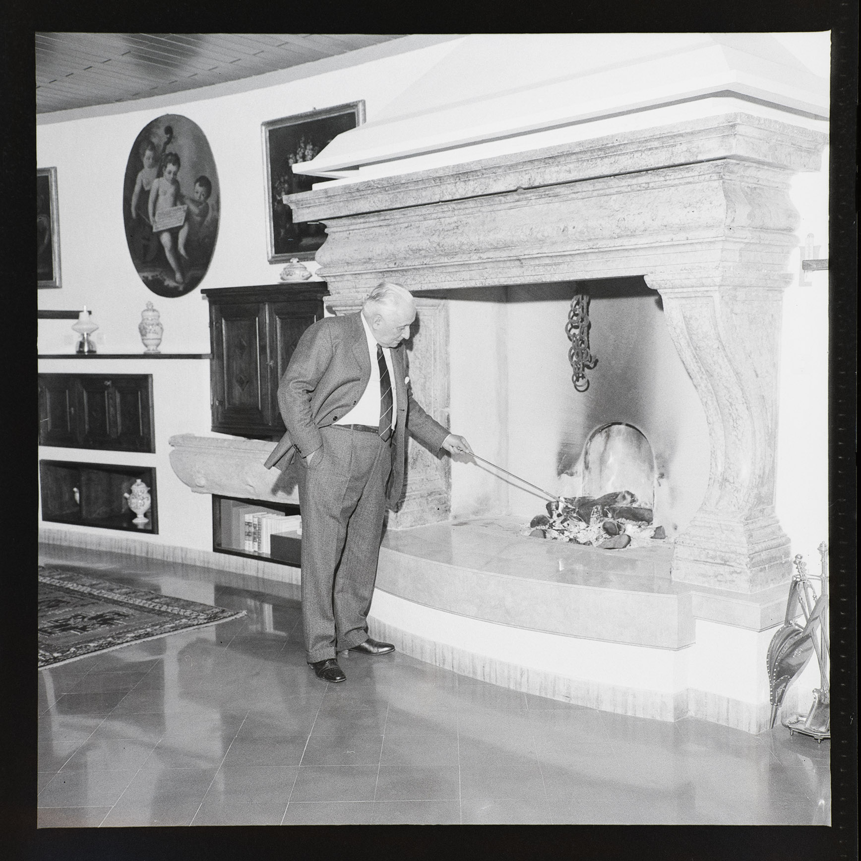 Meneghini, Giovanni Battista (1895-1981) (negativo, insieme) di Alfa Press Service s.n.c. - Agenzia Fotogiornalistica (ultimo quarto XX)