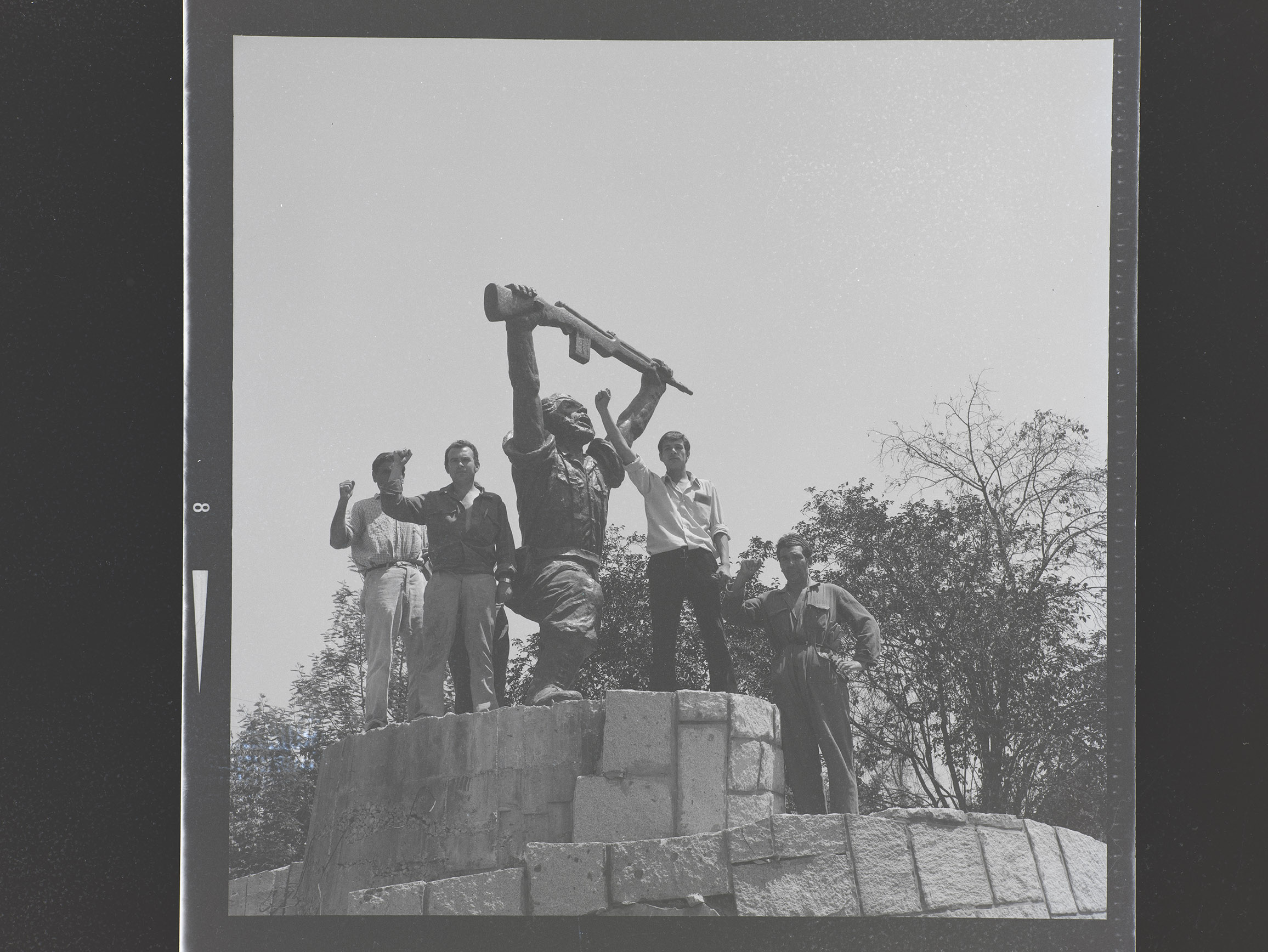 Cile - Santiago - Monumento a Che Guevara - 1970 (negativo, insieme) di Jovane, Francesco (terzo quarto XX)
