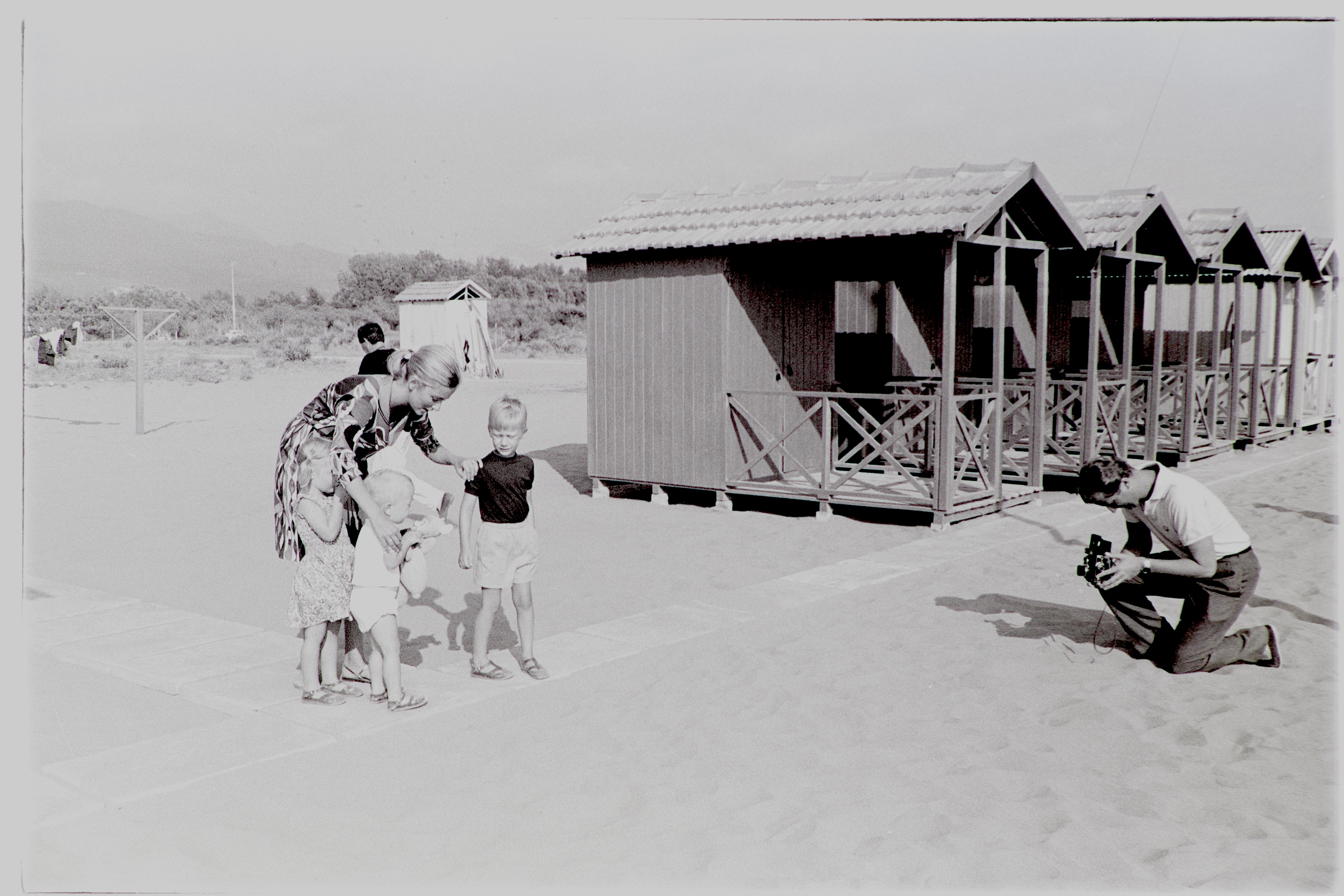 Regina consorte del Belgio (negativo, insieme) di Alfa Press Service s.n.c. - Agenzia Fotogiornalistica (ultimo quarto XX)