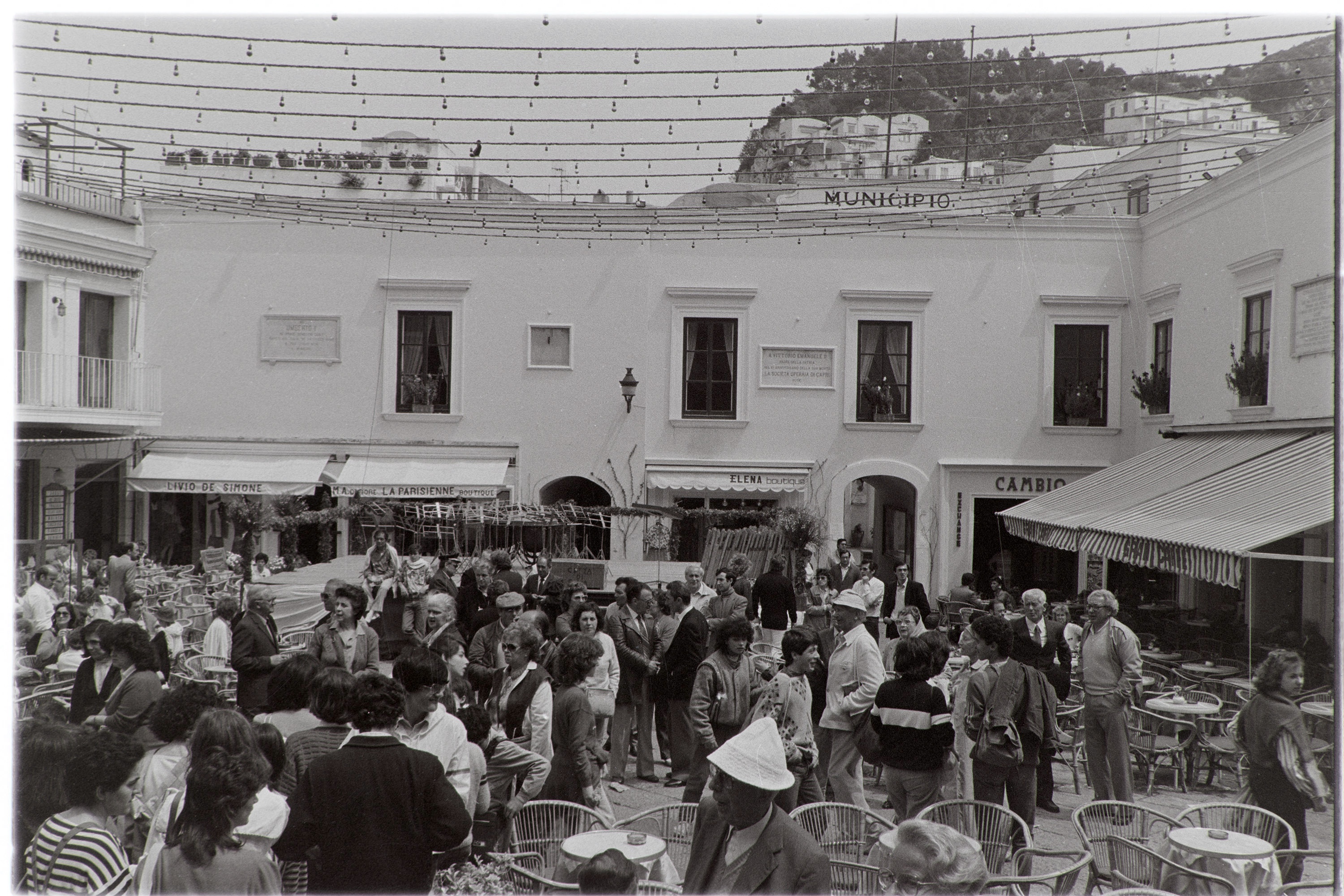 Napoli - Capri (negativo, insieme) di Alfa Press Service s.n.c. – Agenzia Fotogiornalistica (ultimo quarto XX)