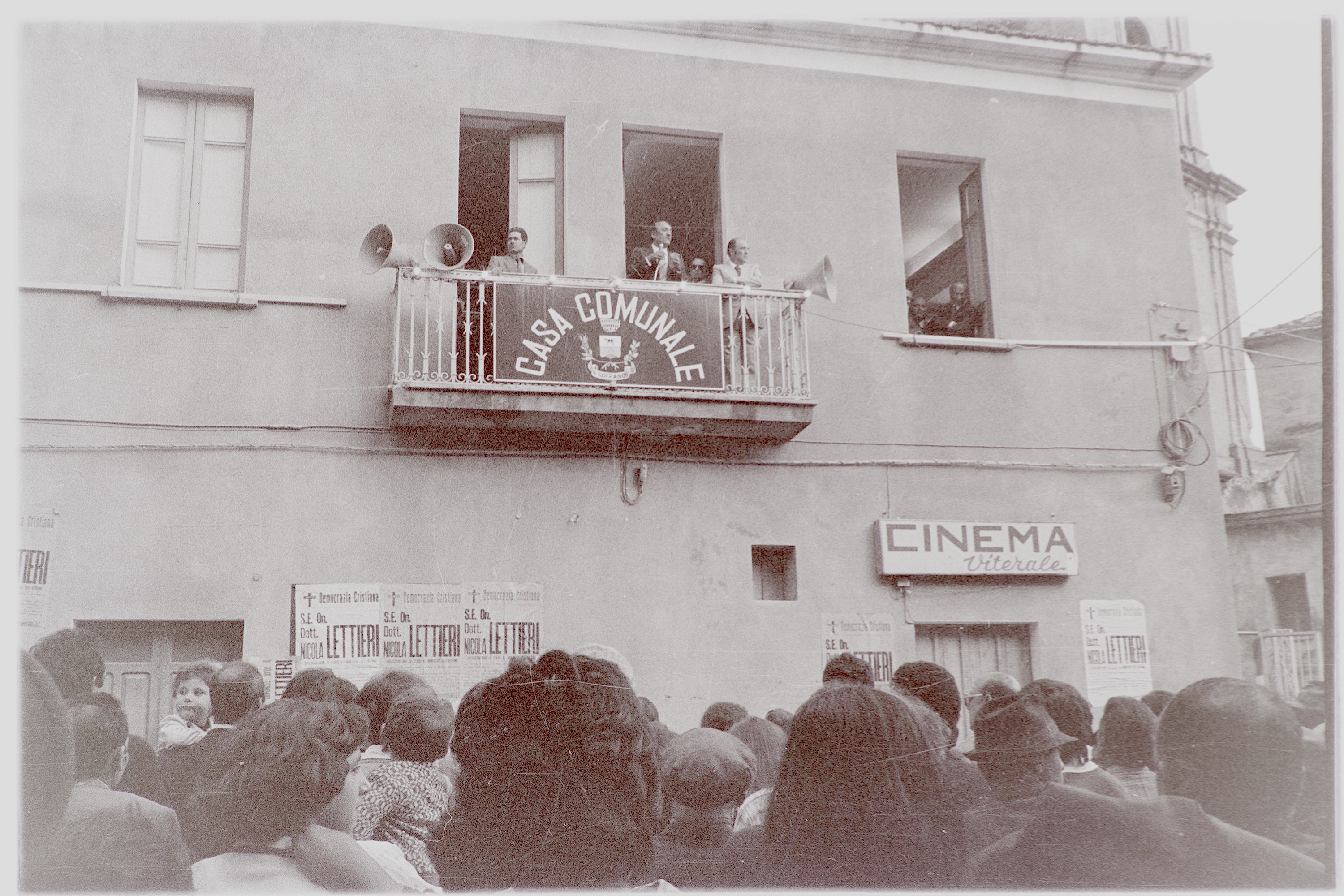 Democrazia Cristiana (negativo, insieme) di Alfa Press Service s.n.c. – Agenzia Fotogiornalistica (ultimo quarto XX)