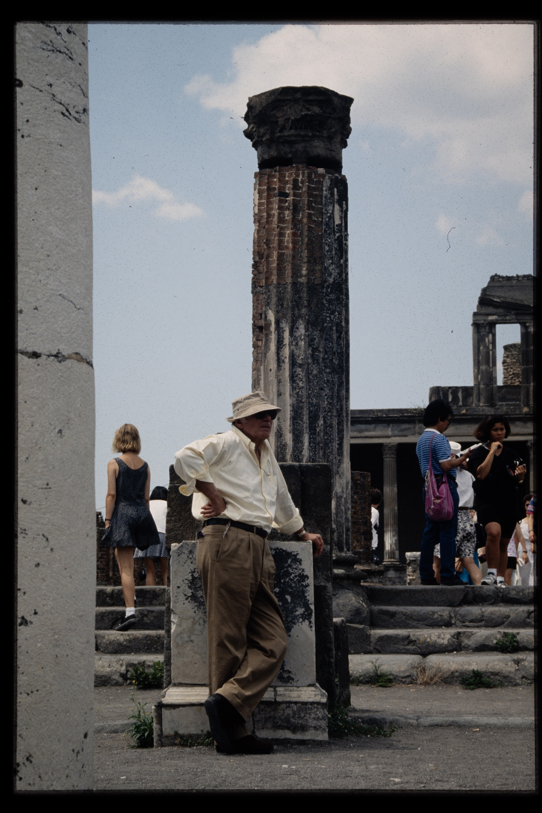 Rosi, Francesco (1922-2015) (positivo, insieme) di Alfa Press Service s.n.c. – Agenzia Fotogiornalistica (ultimo quarto XX)