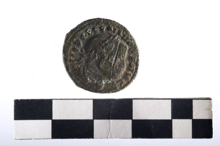 moneta - Follis - ambito romano imperiale (sec. IV d.C)