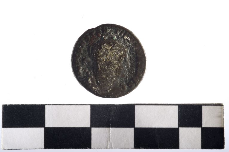 moneta - Follis - ambito romano imperiale (sec. IV d.C)