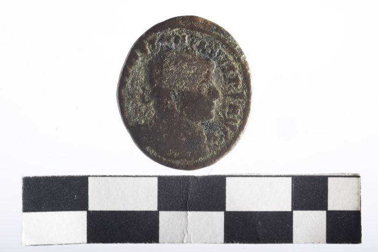 moneta - Follis - ambito romano imperiale (sec. IV d.C)