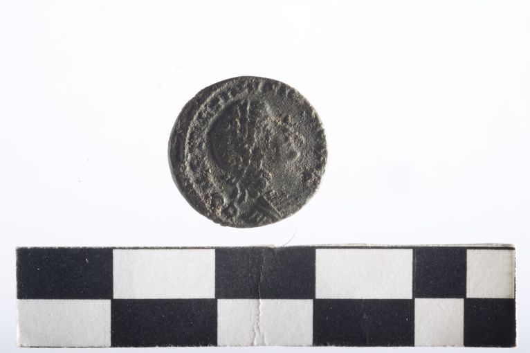 moneta - Follis - ambito romano imperiale (sec. IV d.C)