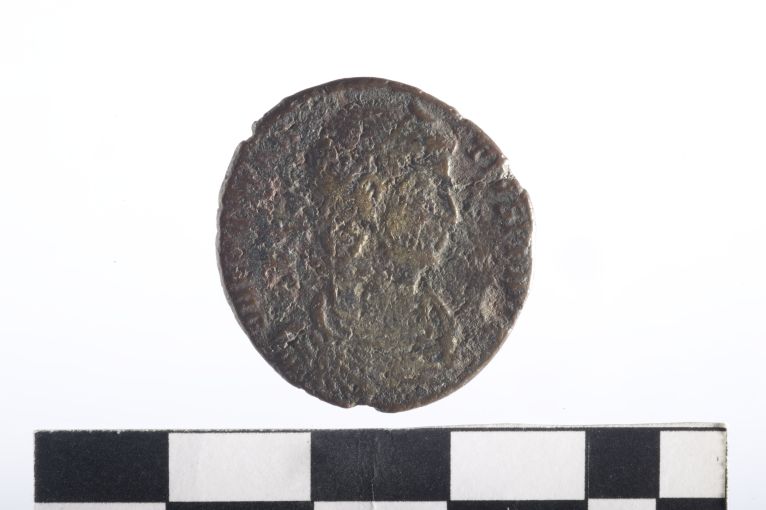 moneta - Maiorina - ambito romano imperiale (sec. IV d.C)